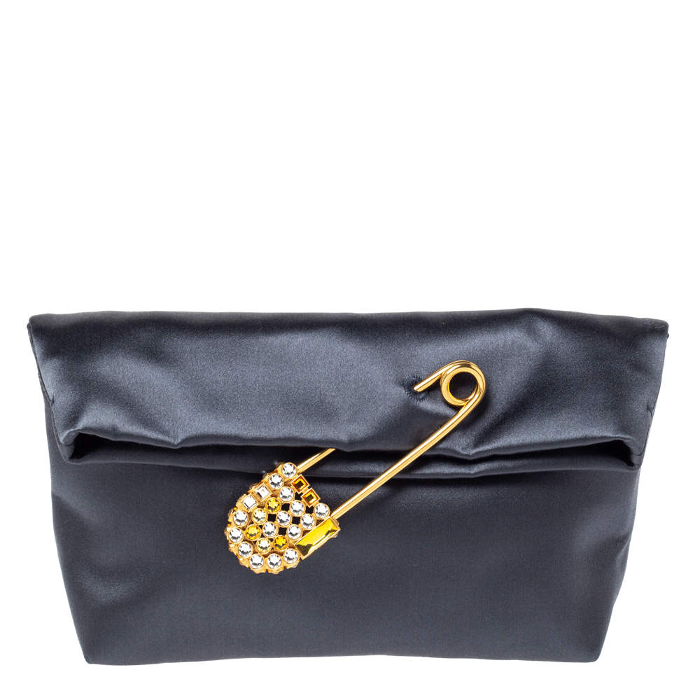 Pre Owned حقيبة كلاتش بربري دبوس مزخرفة كريستال ساتان رمادية 