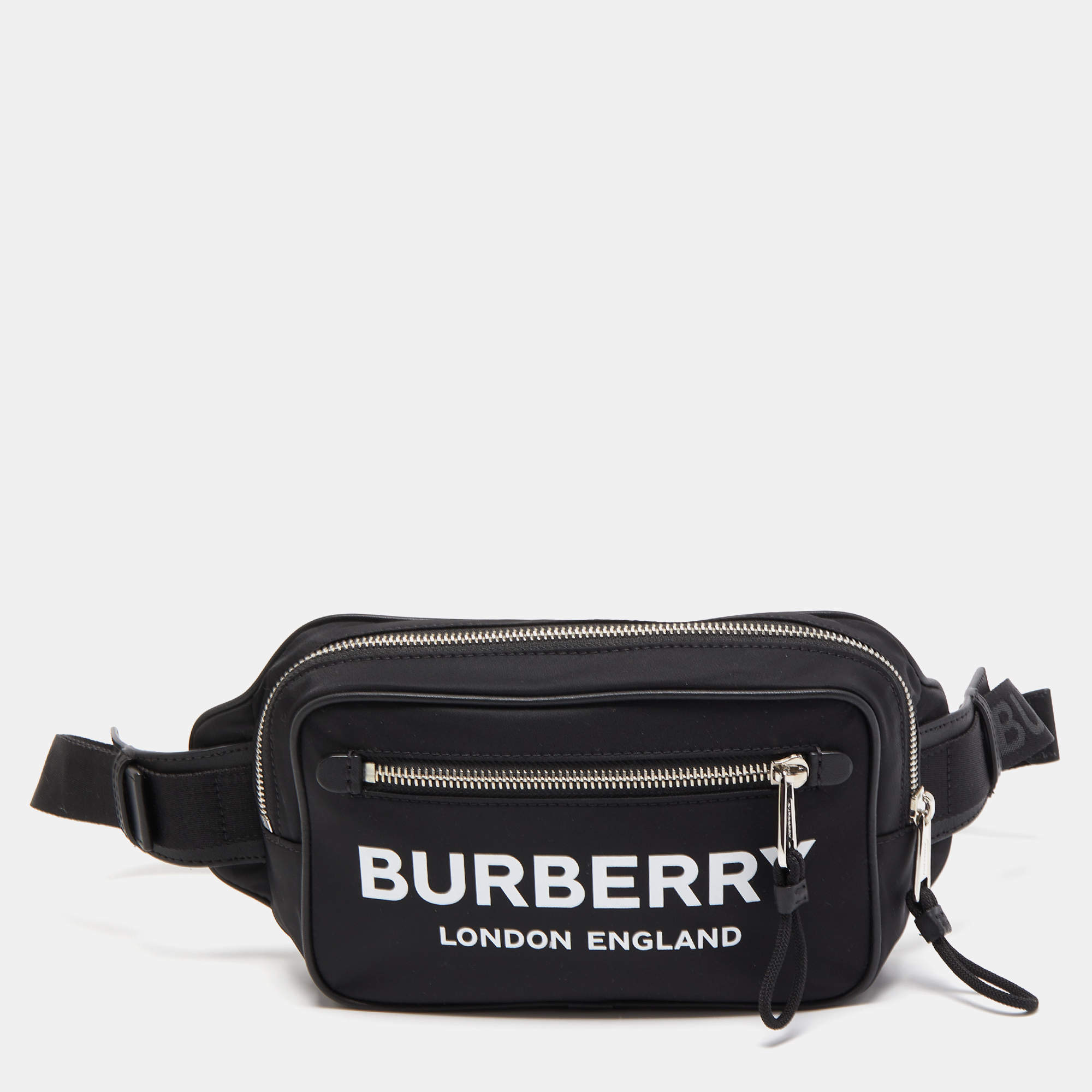 Pre Owned Burberry Black Nylon West Belt Bag