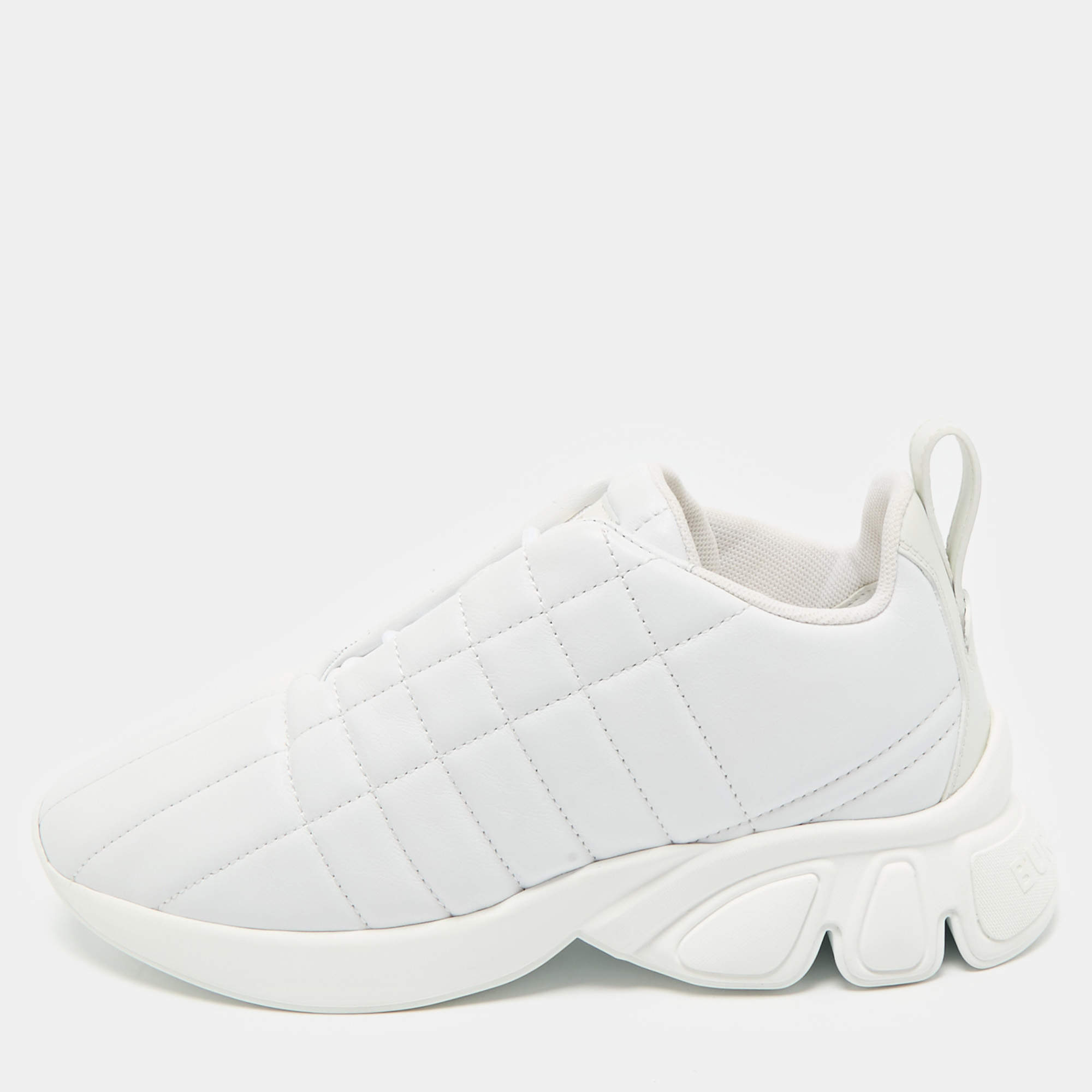 Pre Owned Burberry White Quilted Leather TNR Classic Sneakers Size 37