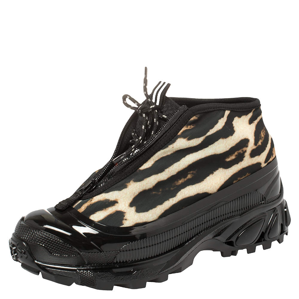 Burberry Black Mesh And Leopard Print Satin Arthur Sneakers Size 37