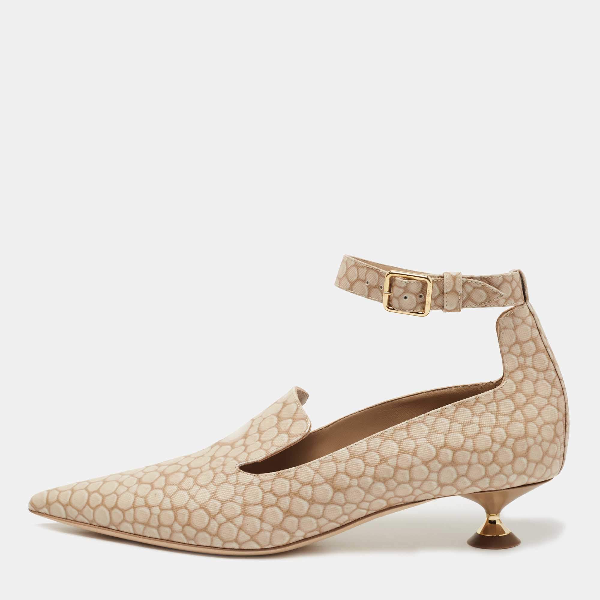 Pre Owned Burberry Beige Stingray Print Leather Brecon Pumps Size 38