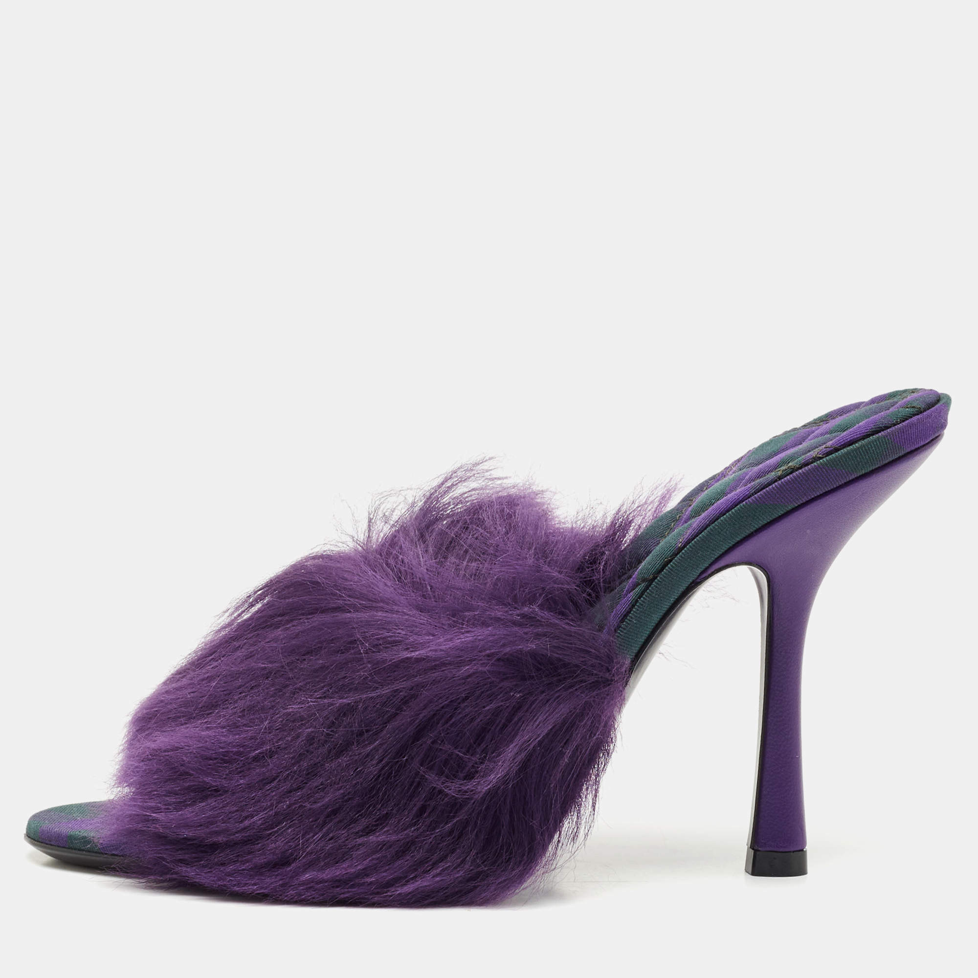 Pre Owned Burberry Prorsum Purple Shearling Fur Slide Sandals Size 36