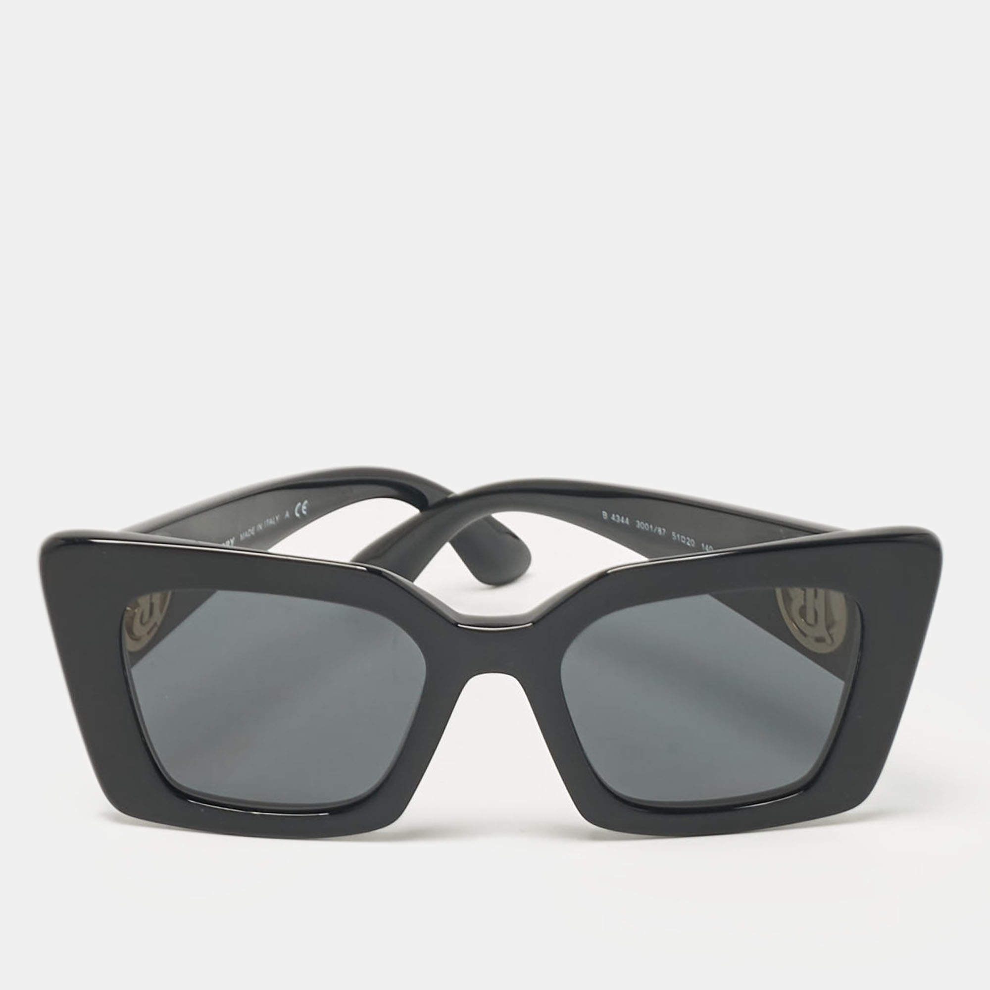 Pre Owned Burberry Black B4344 Daisy Cat Eye Sunglasses