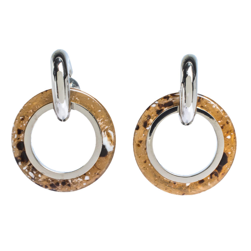 Pre Owned Burberry Caramel Marbled Resin Palladium Plated Double Grommet Earrings