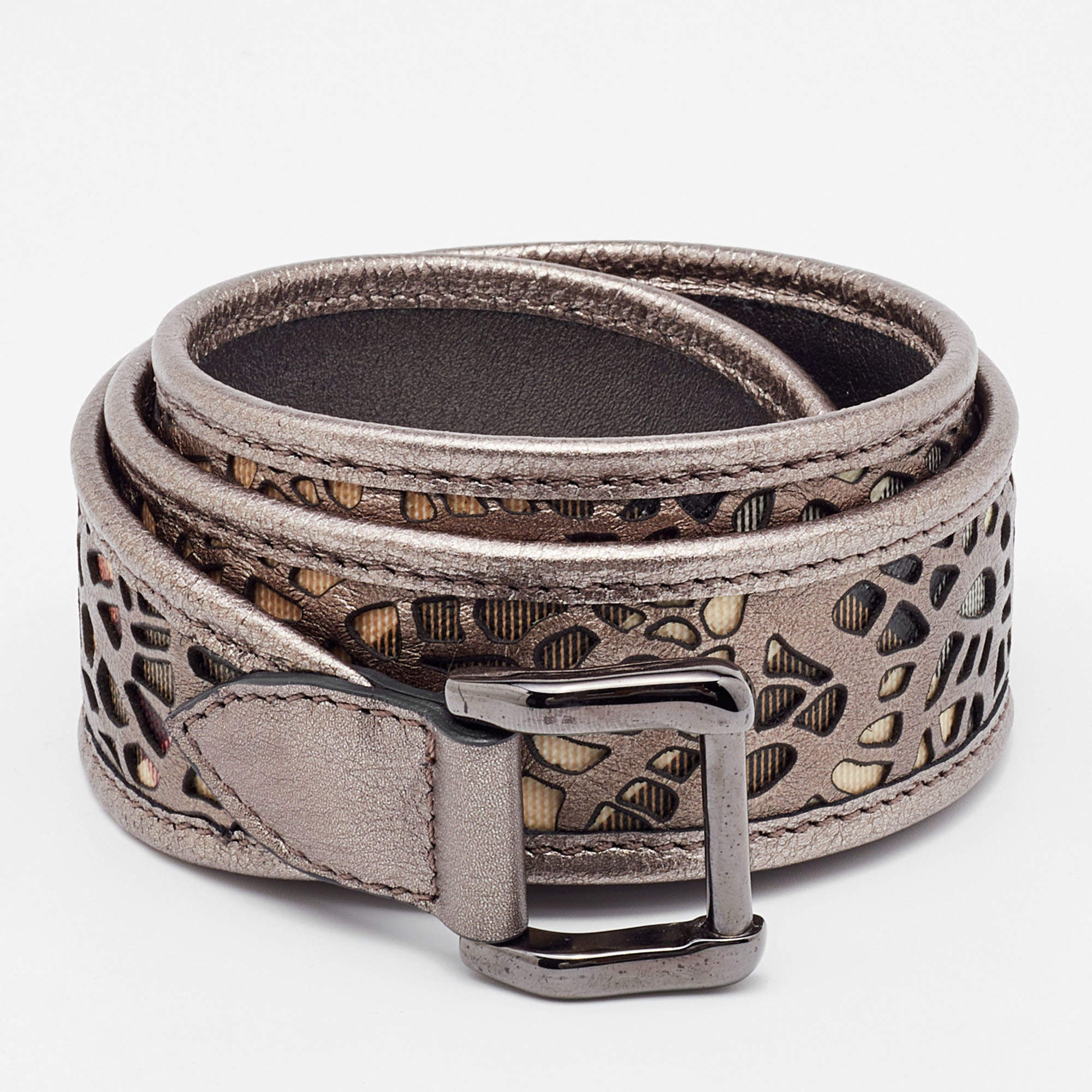 مملوكة مسبقًا Burberry Multicolor Laser Cut Leather and Nova Check Coated Canvas Belt 95CM
