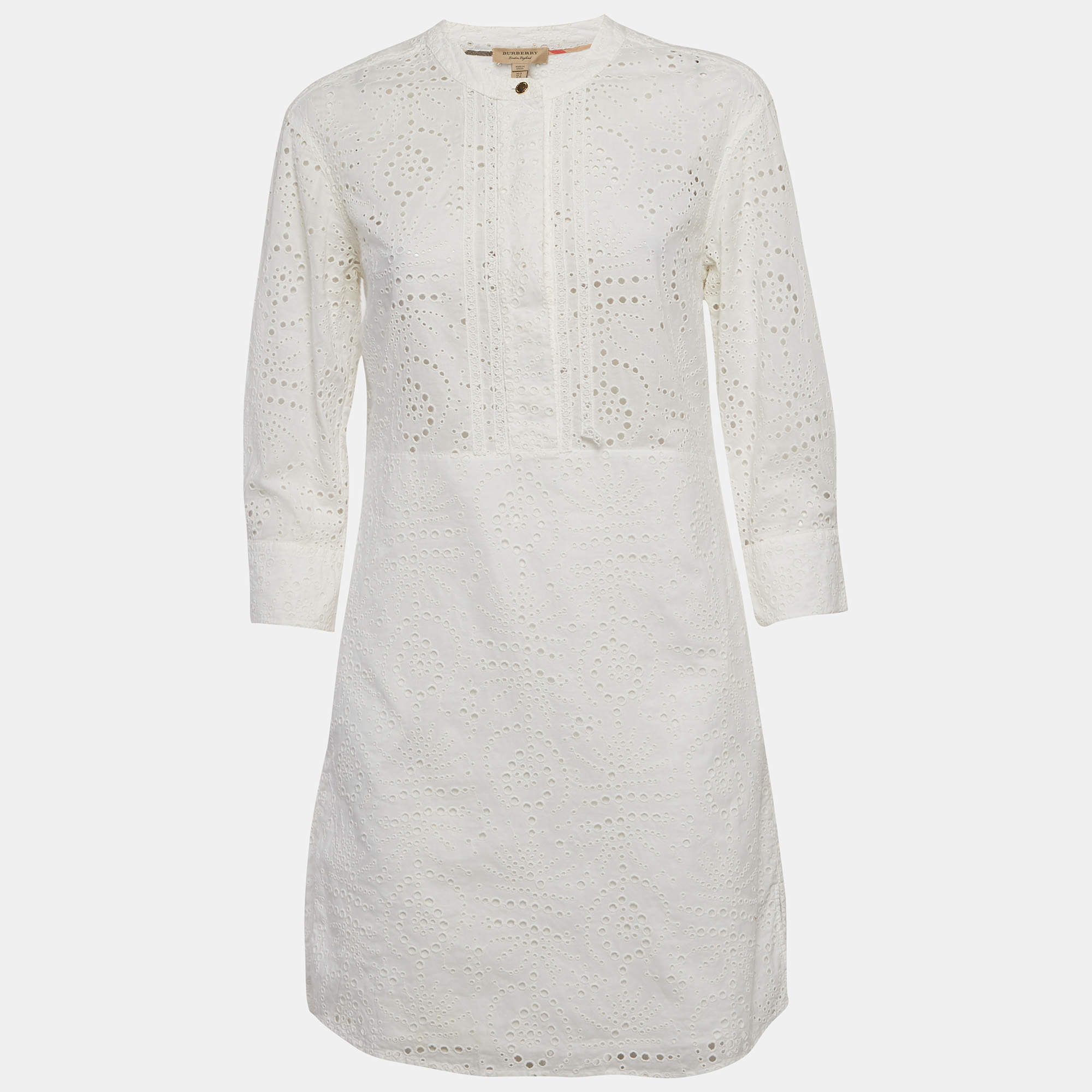 Pre Owned فستان قميص بربري دانييلا بالقطن الأبيض بحجم صغير مع ثقوب 