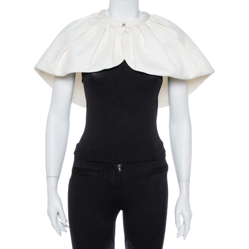 Pre Owned Burberry Cream Silk Wreningham Caplet (One Size)