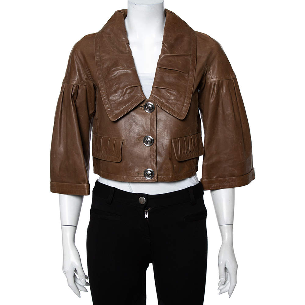 مملوكة مسبقًا جاكيت بربري جلد بني مزين طيات أزرار أمامية قصير مقاس صغير (سمول)