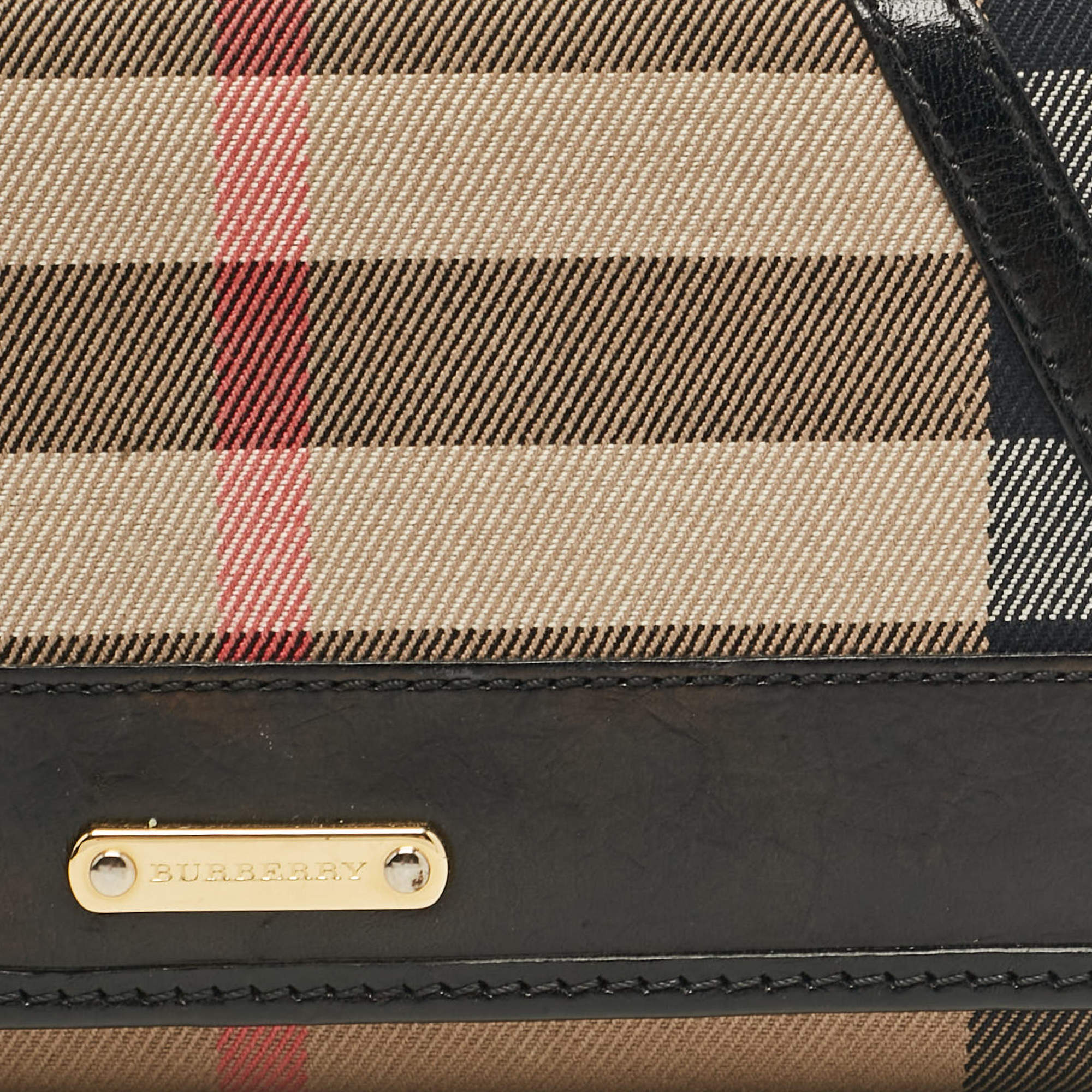 Pre Owned Burberry Black/Beige House Check Fabric and Leather Leighton Continental Wallet