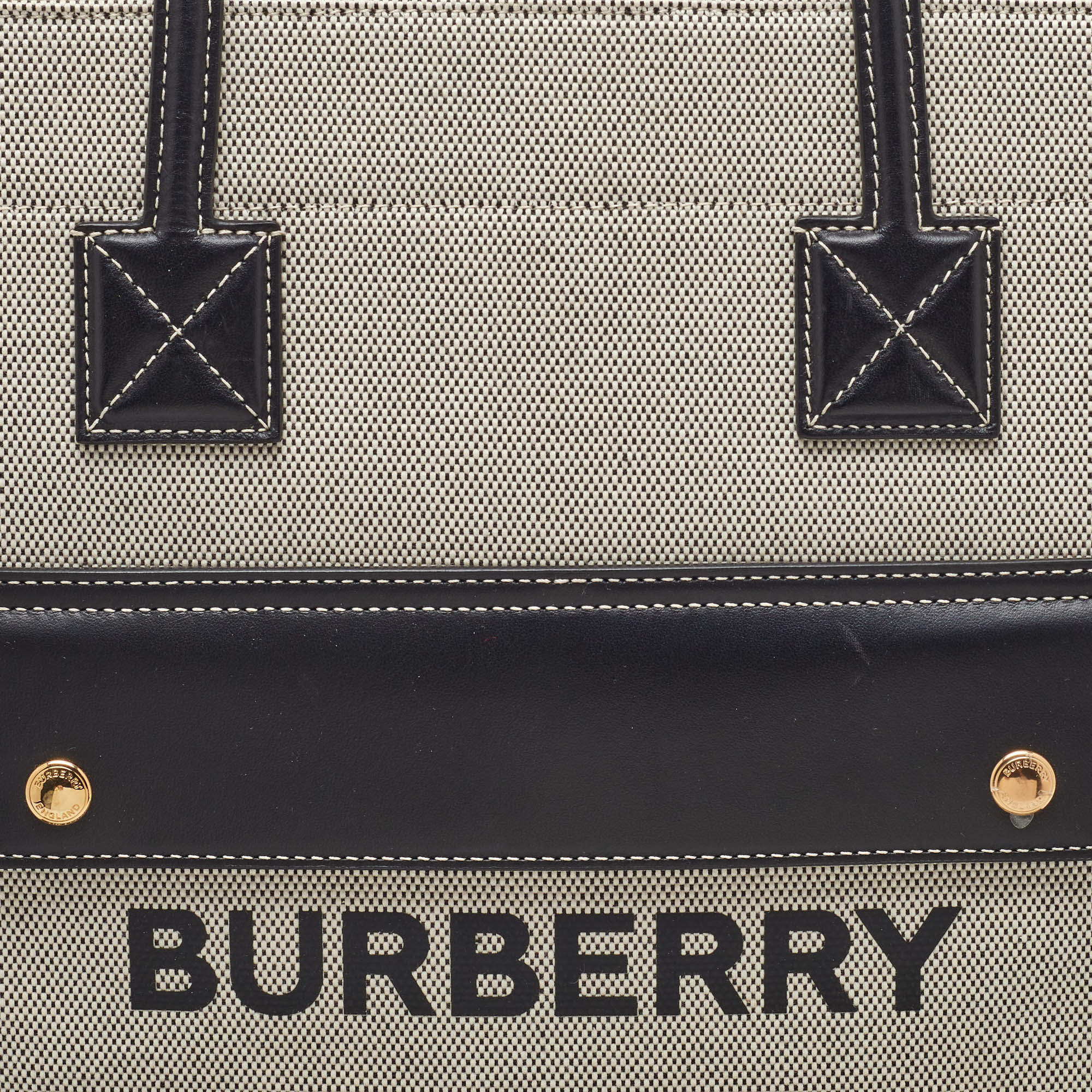 Pre Owned Burberry Black/Grey Canvas and Leather Medium Freya Tote
