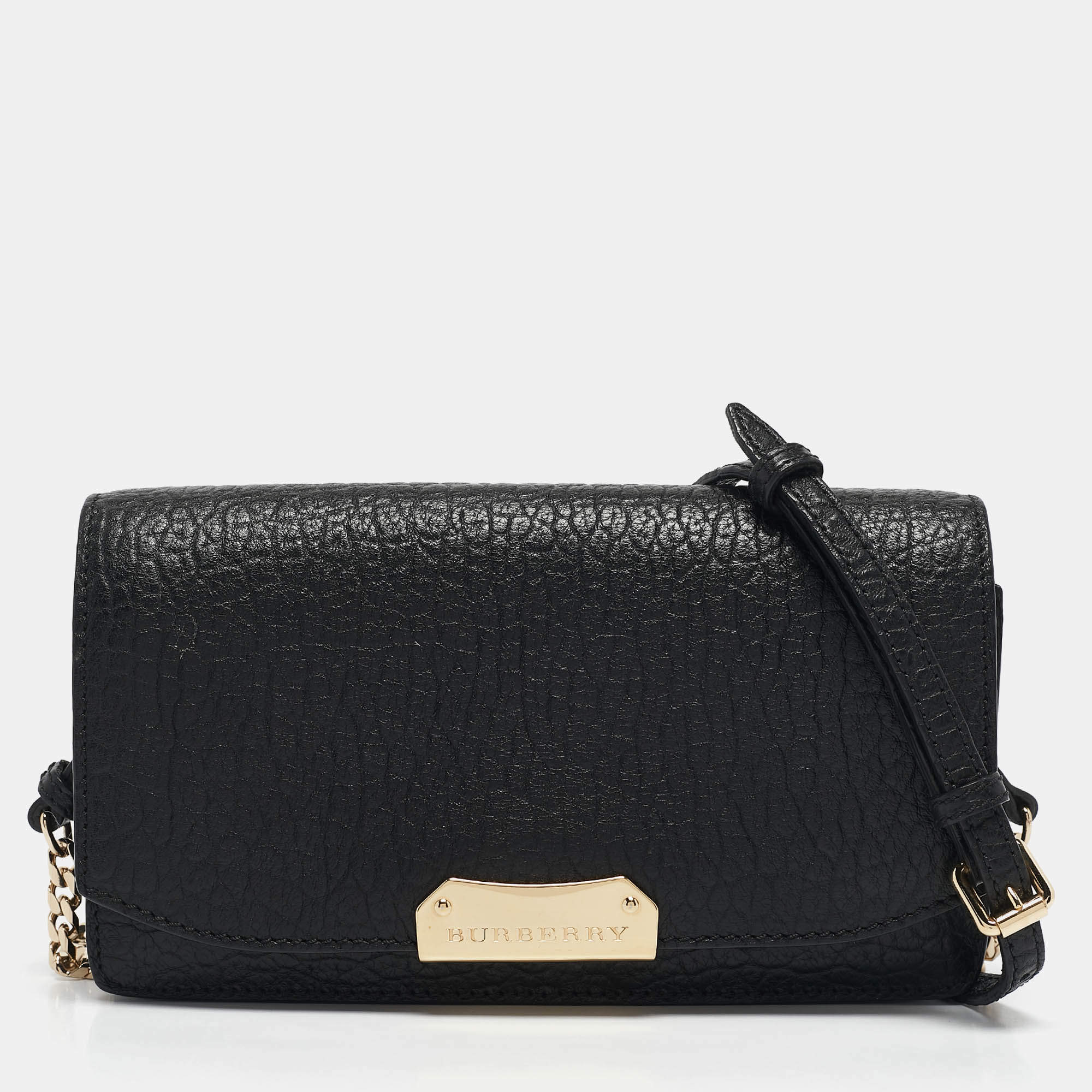 مملوكة مسبقًا Burberry Black Leather Madison Wallet on Chain