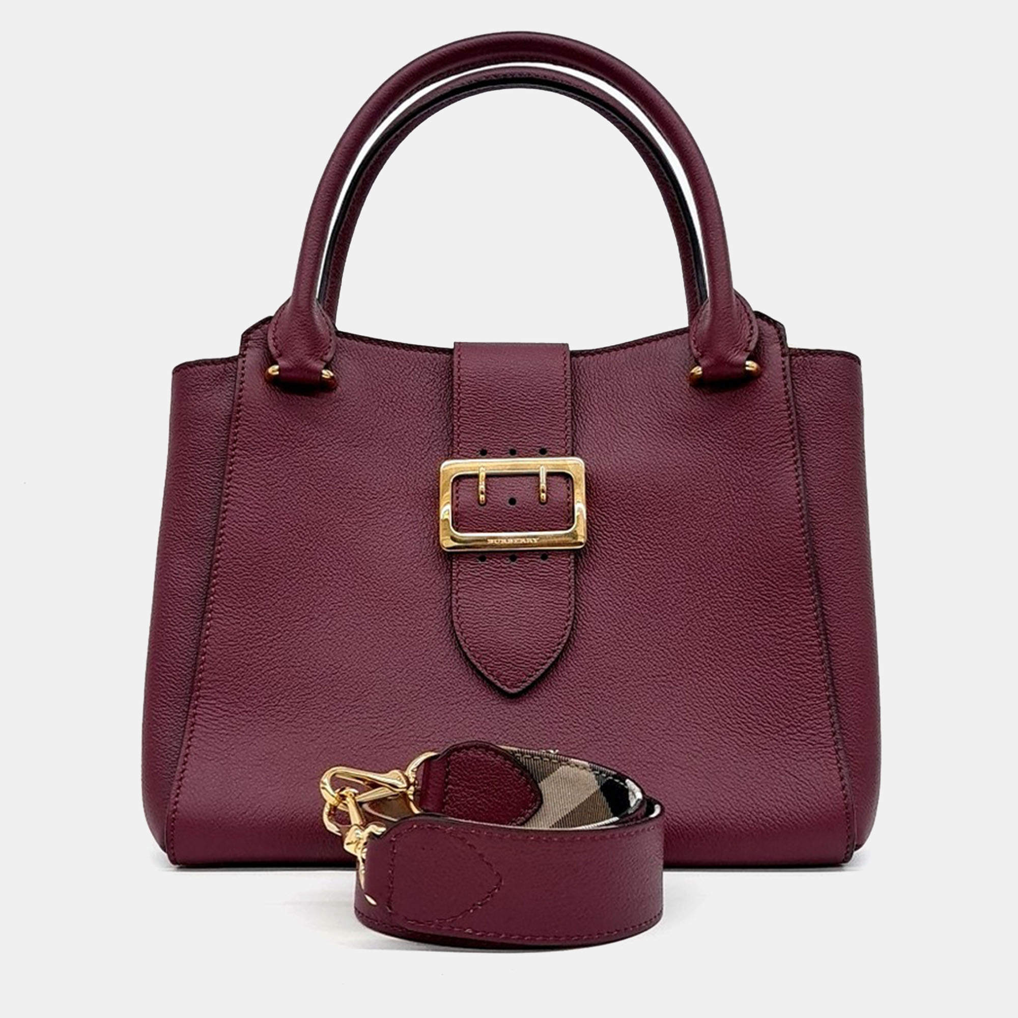 Pre Owned Burberry Purple Leather Grainy Buckle Bag Medium