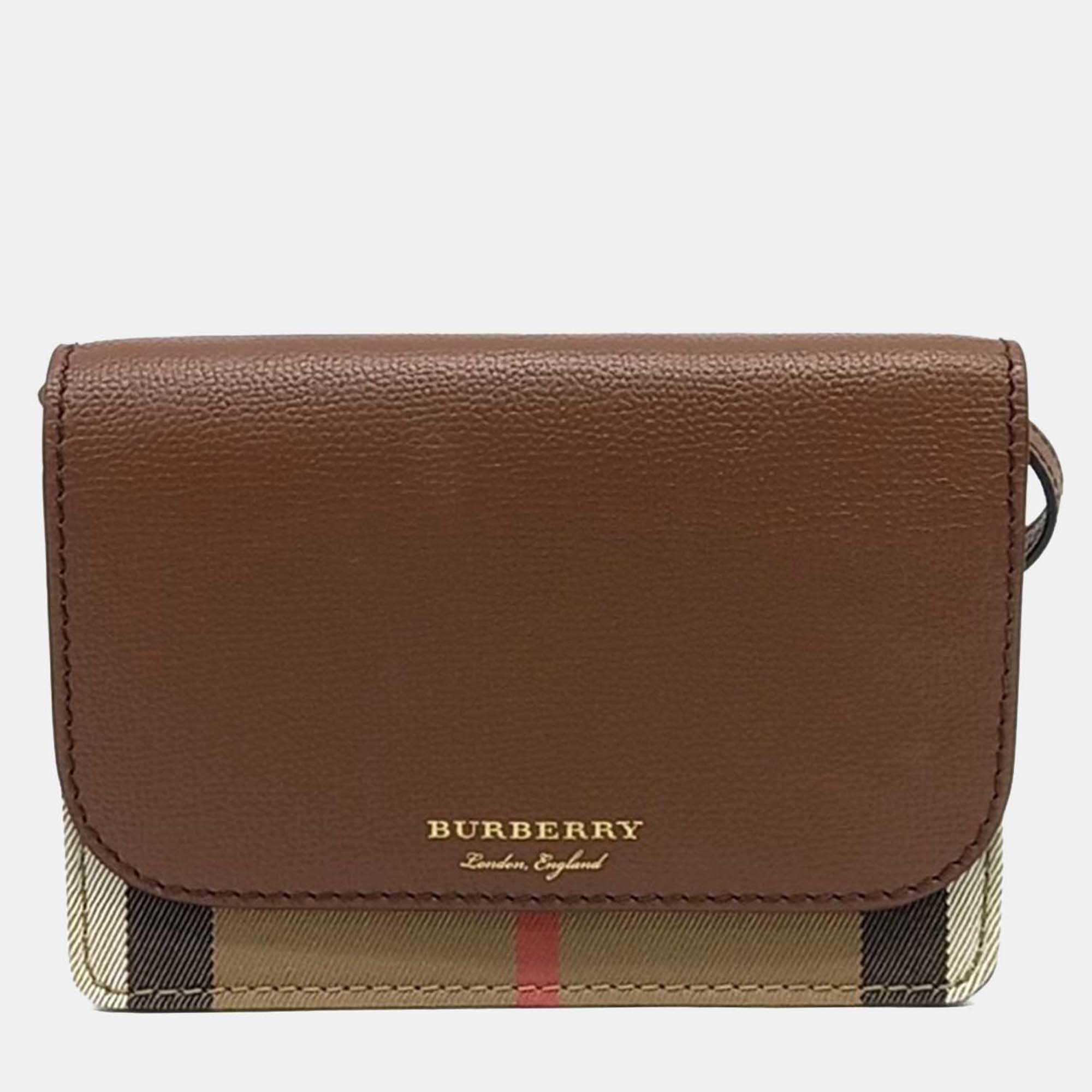 مملوكة مسبقًا Burberry Beige/Brown Leather Hampshire Mini Crossbody Bag