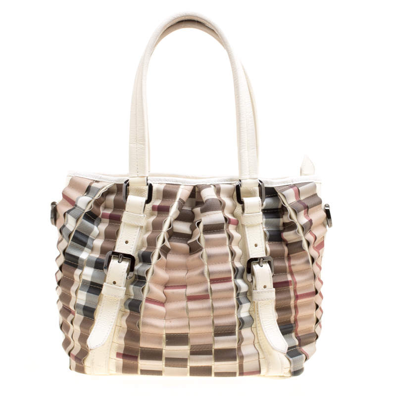 Pre Owned حقيبة بربري كاروهات نوفا عنابي ملفوفة