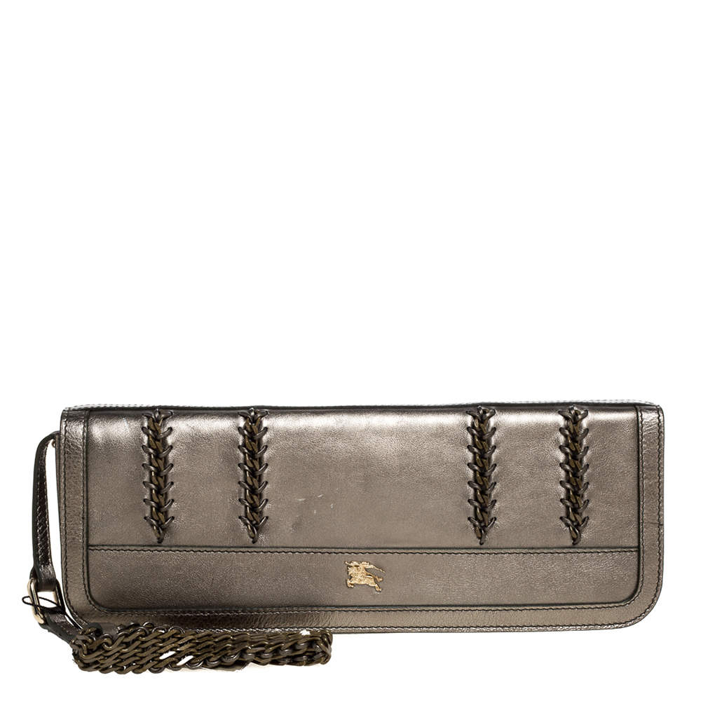 مملوكة مسبقًا Burberry Metallic Olive Green Leather Wristlet Clutch