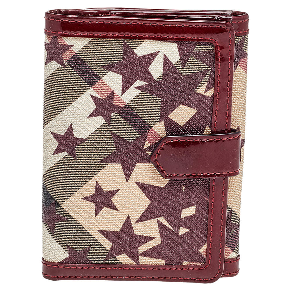 Burberry Beige/Burgundy Nova Check Stars Printed Coated Canvas And Patent  Leather Compact Wallet Burberry | TLC