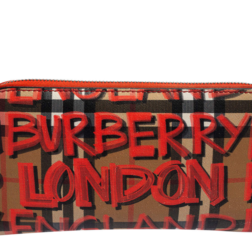 Cloth wallet Burberry Multicolour in Cloth - 25714478