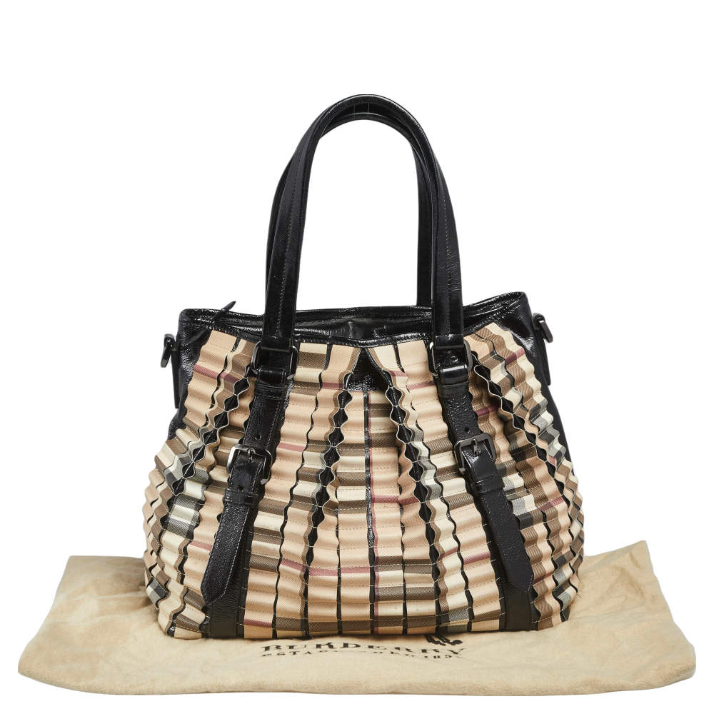 Burberry hot sale ruffle bag