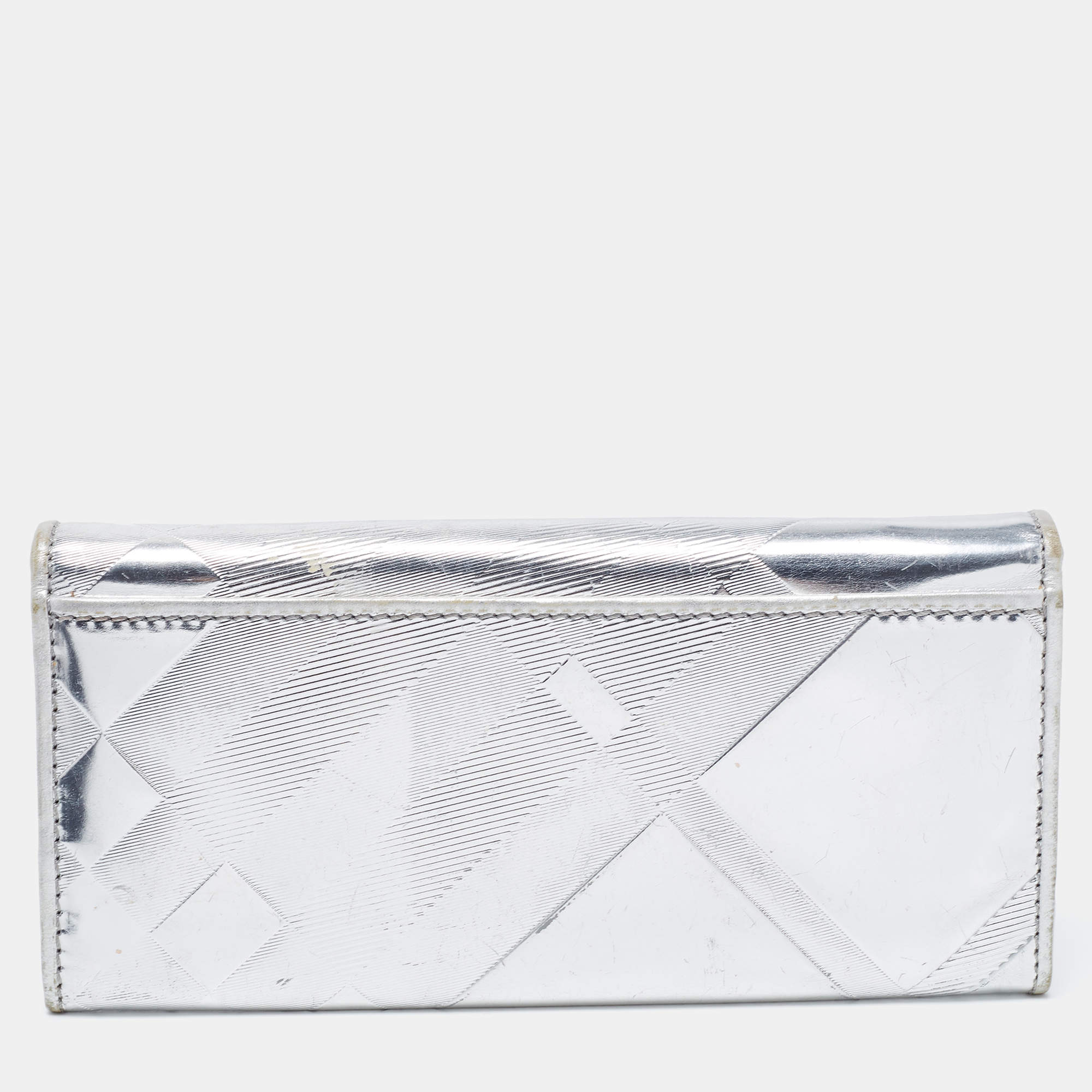 Burberry Silver Patent And Leather Long Bifold Wallet - ShopStyle