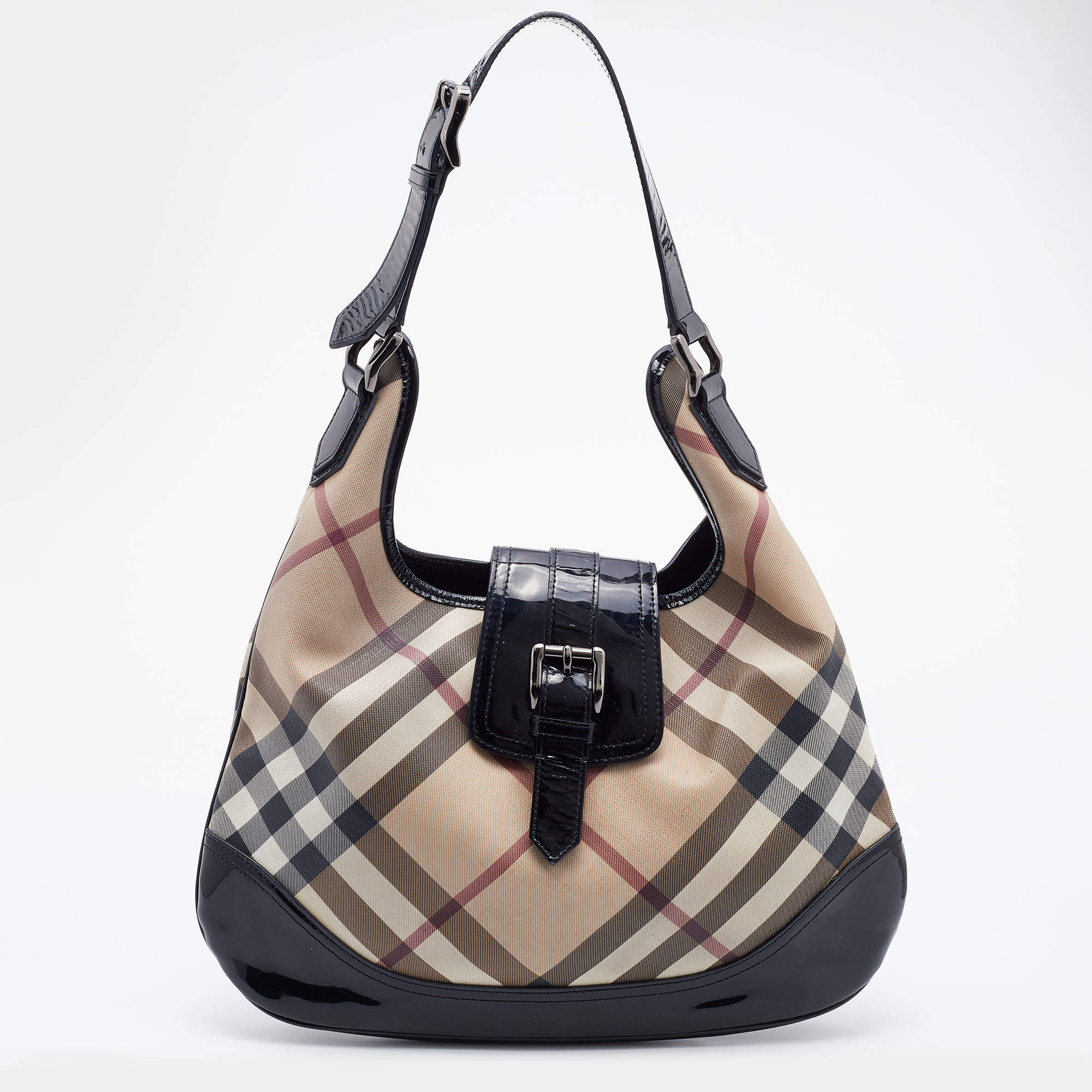 Pre Owned Burberry Black/Beige Nova Check PVC and Patent Leather Brooke Hobo