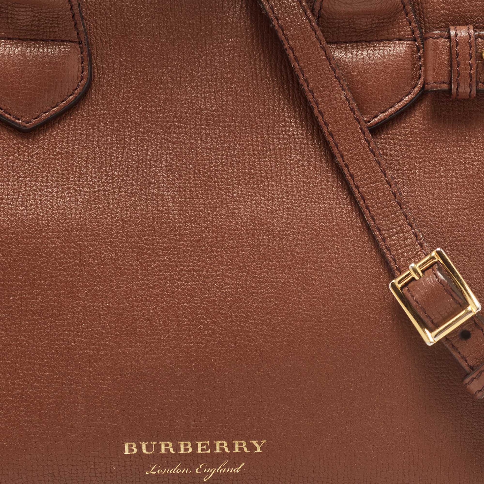 Review: Burberry Medium Banner House Check Leather Tote in Light Grey  Melange - Elle Blogs