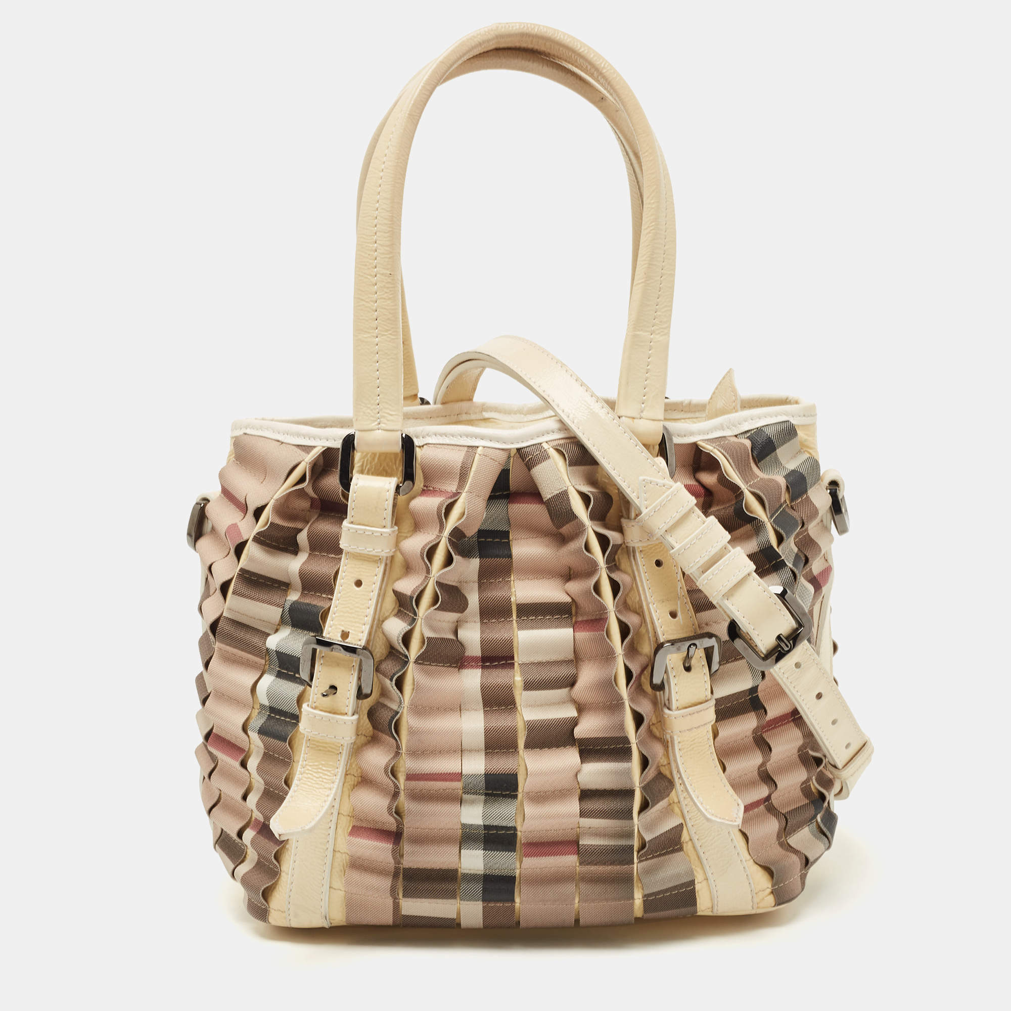 مملوكة مسبقًا Burberry Cream/Beige House Check PVC and Patent Leather Lowry Tote