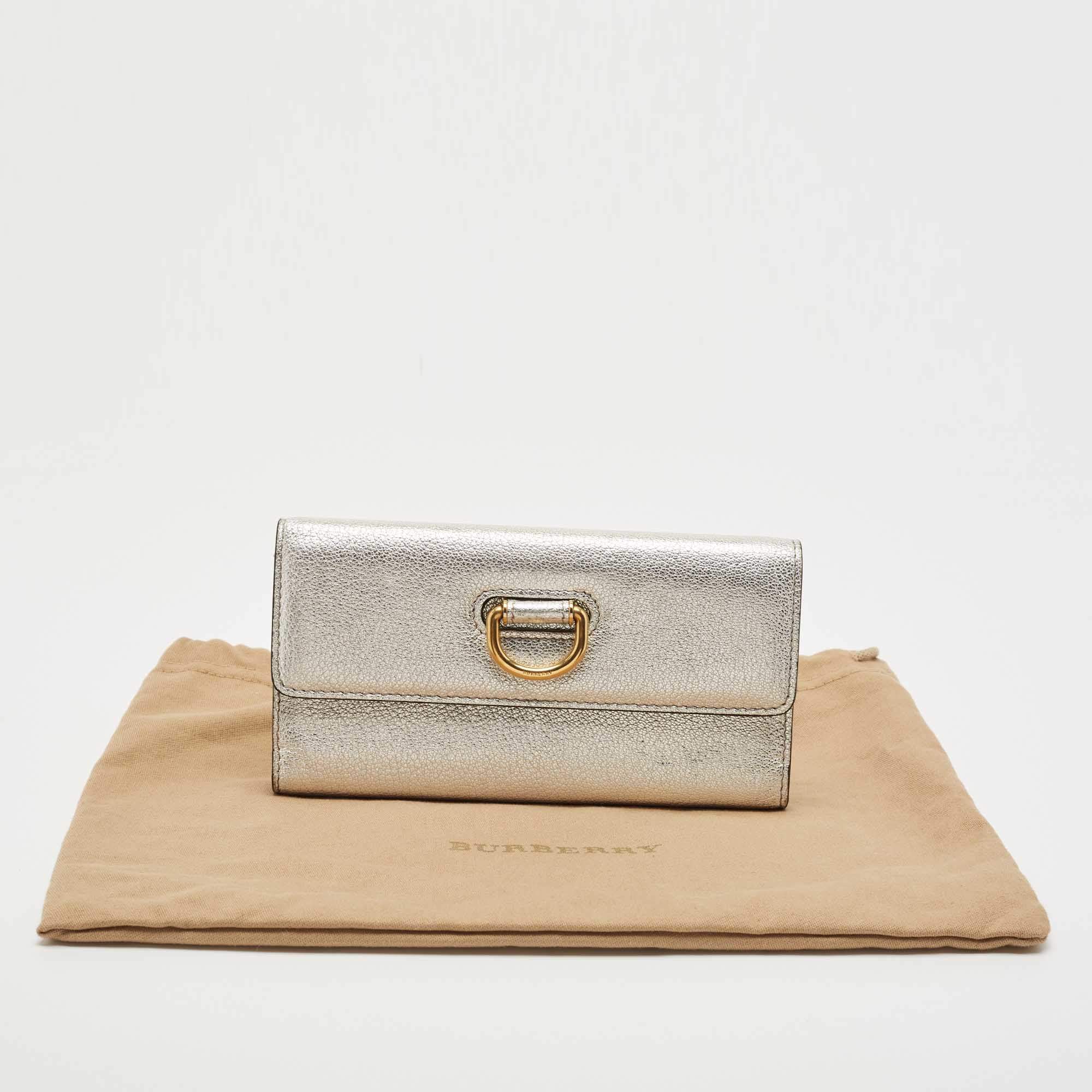 Burberry Silver Leather Highbury D Ring Continental Wallet