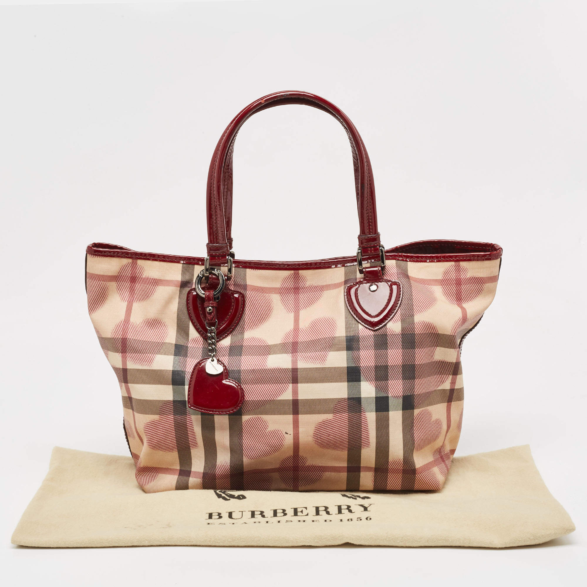Burberry Burgundy/Beige Heart Print Check PVC and Patent Leather Brit Tote