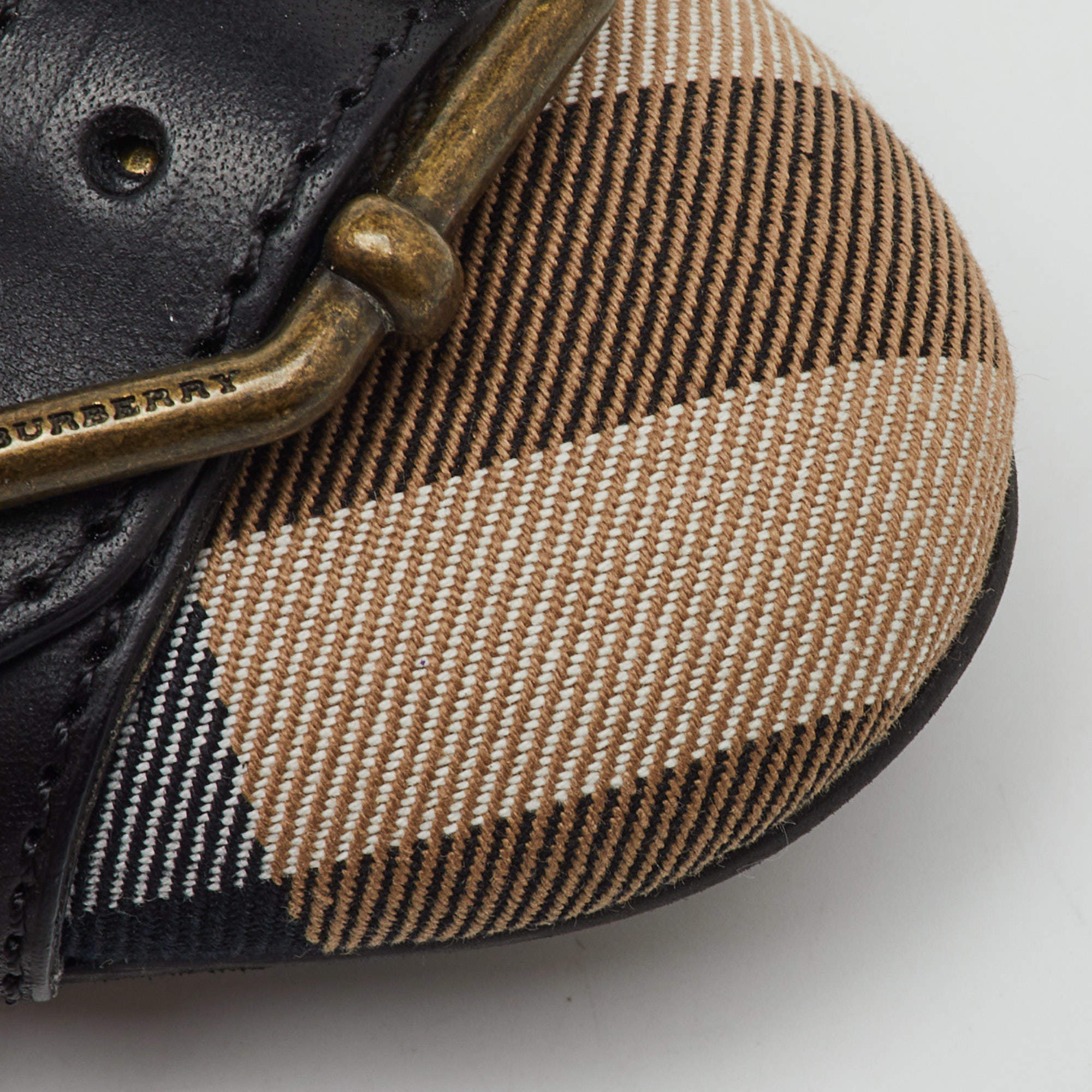 Pre Owned Burberry Multicolor Nova Check Fabric and Leather Buckle Scrunch Ballet Flats Size 39.5