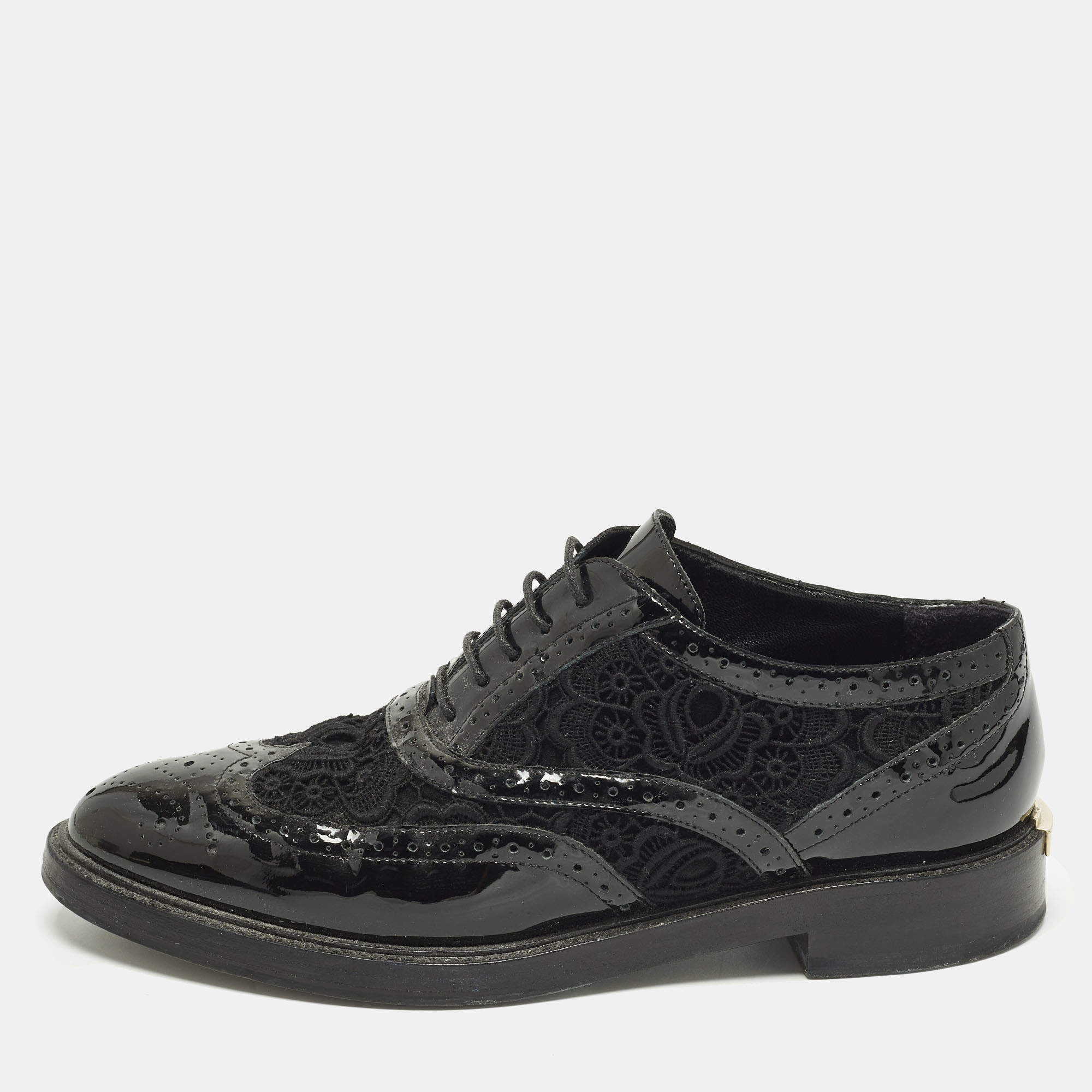 مملوكة مسبقًا Burberry Size 37 Black Lace, Mesh and Patent Leather Brogues
