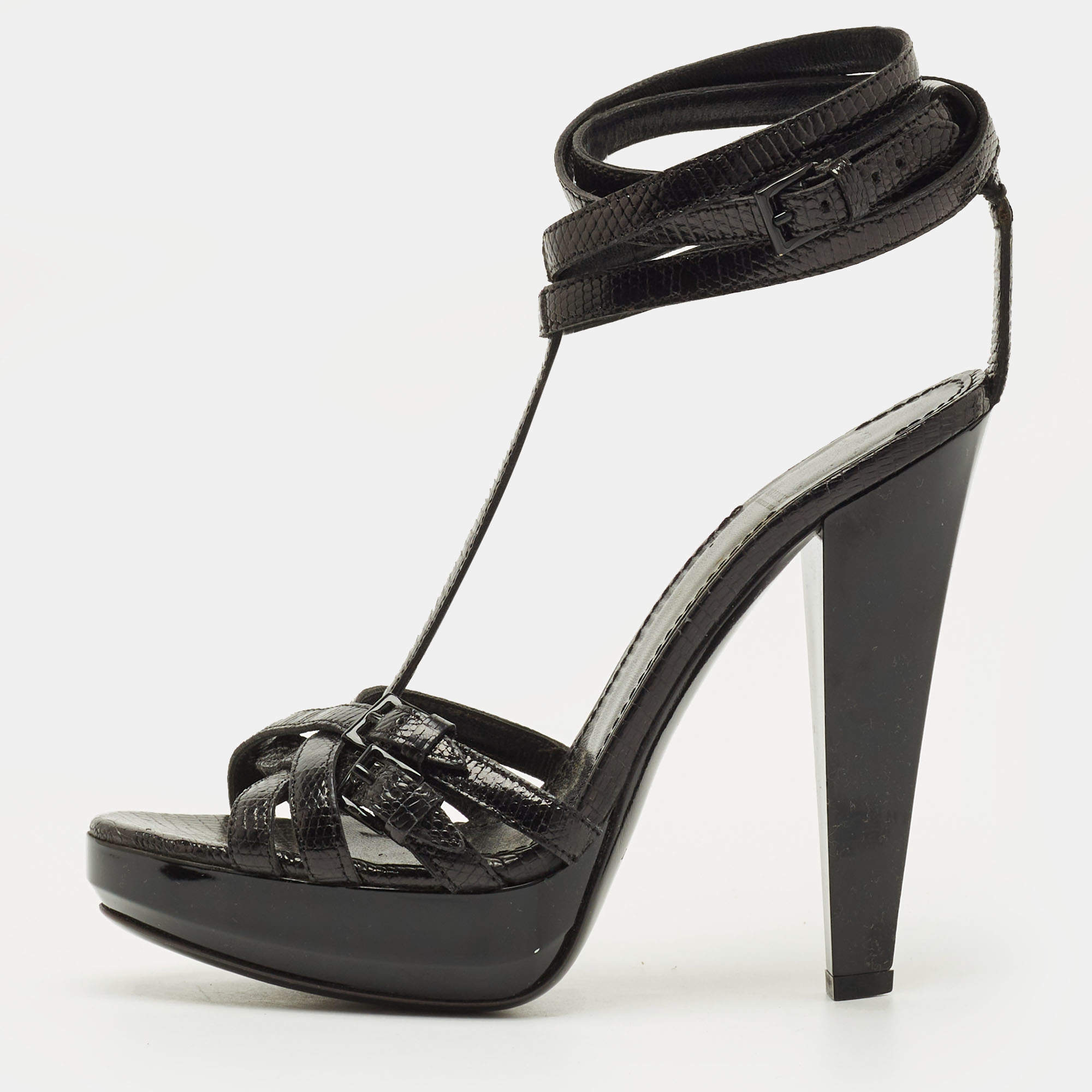 مملوكة مسبقًا Burberry Size 37 Black Lizard Embossed Leather Ankle Strap Sandals