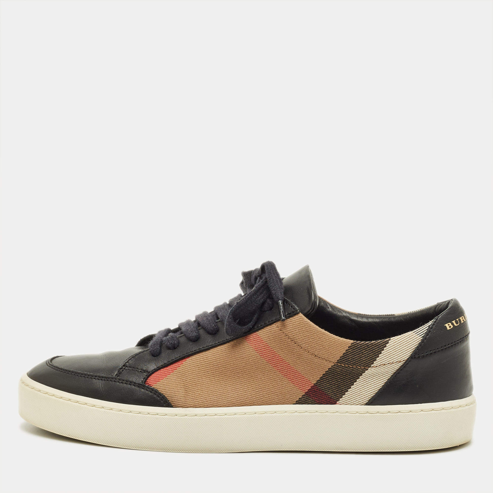 Pre Owned Burberry Check Size 39 Black/Beige House Check Canvas and Leather Lace Up Sneakers