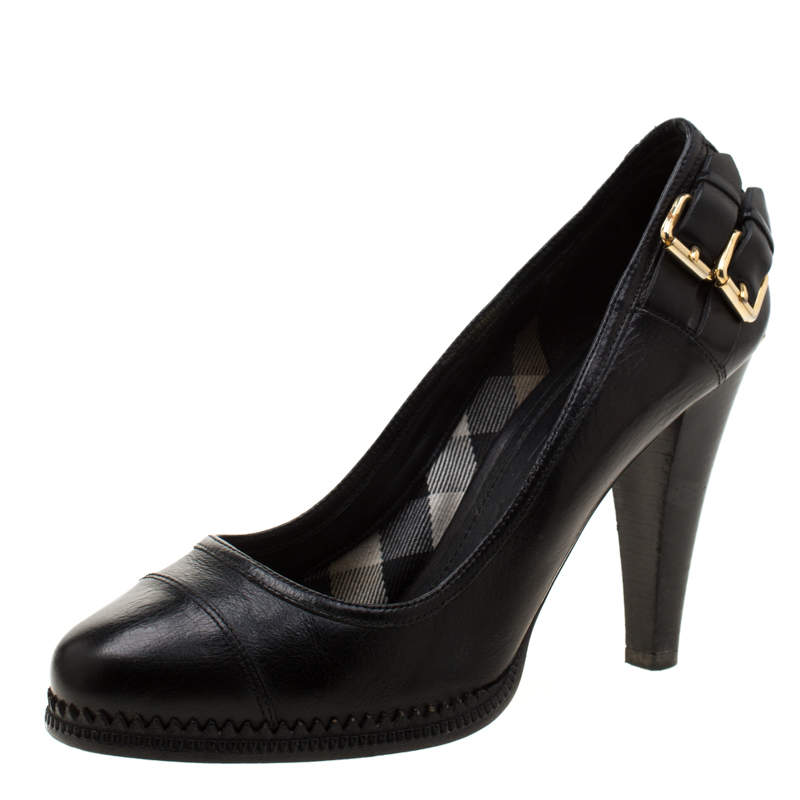 Pre Owned حذاء كعب عالي بربري جلد أسود مزخرف مقاس 39