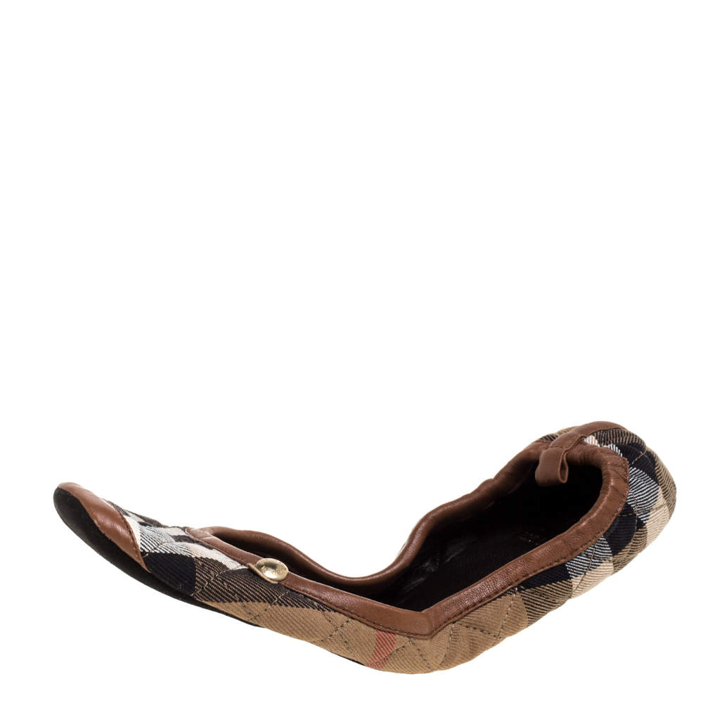 Pre Owned Burberry Beige Canvas And Leather Housecheck Flats Size XL