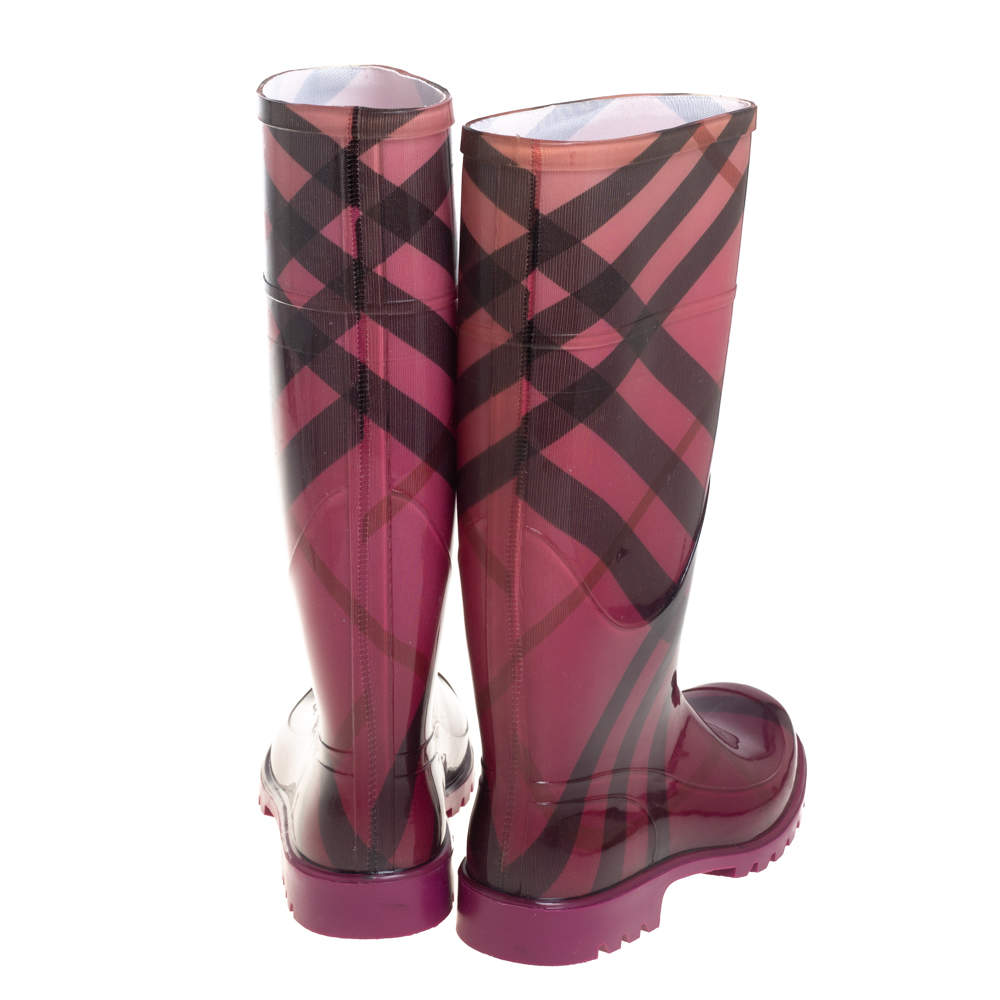 Pre Owned Burberry Magenta/Black Nova Pop Degrade Rubber Rain Boots Size 38