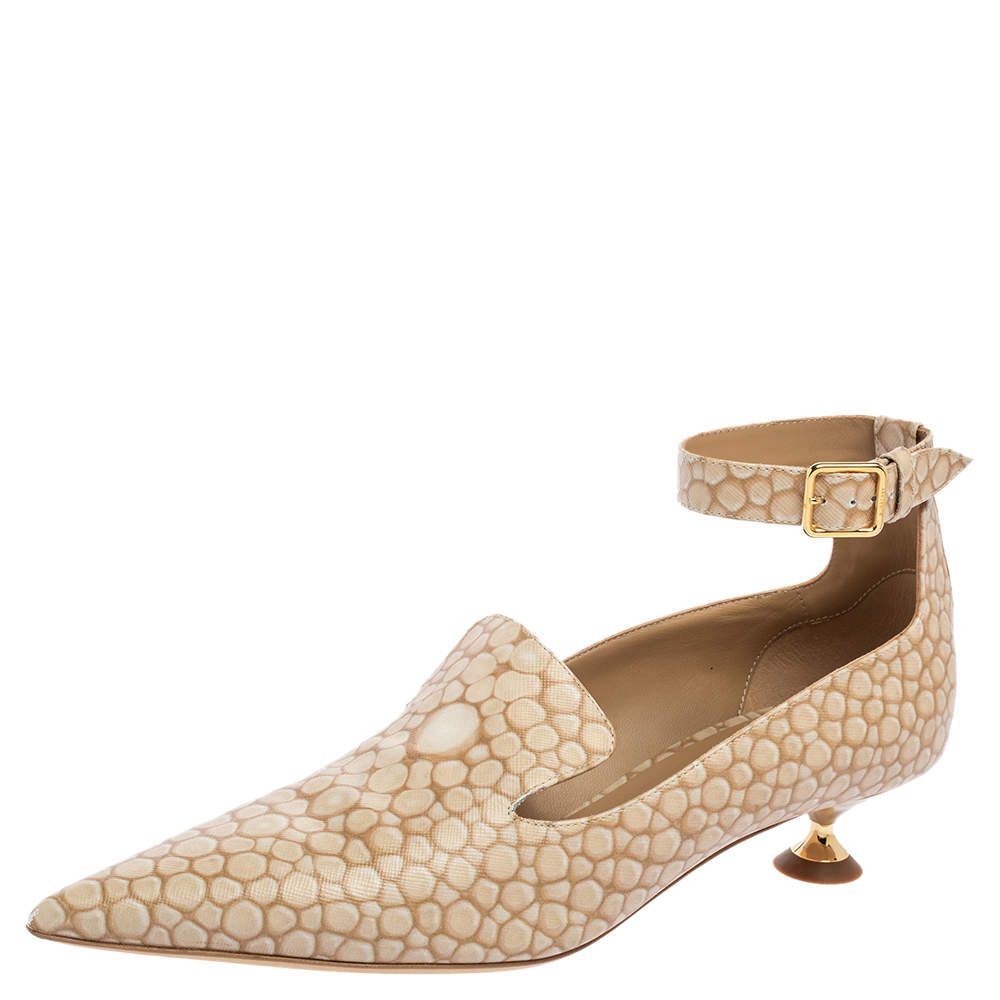 Pre Owned Burberry Beige Leather Ankle Strap Pointed Toe Pumps Size 39