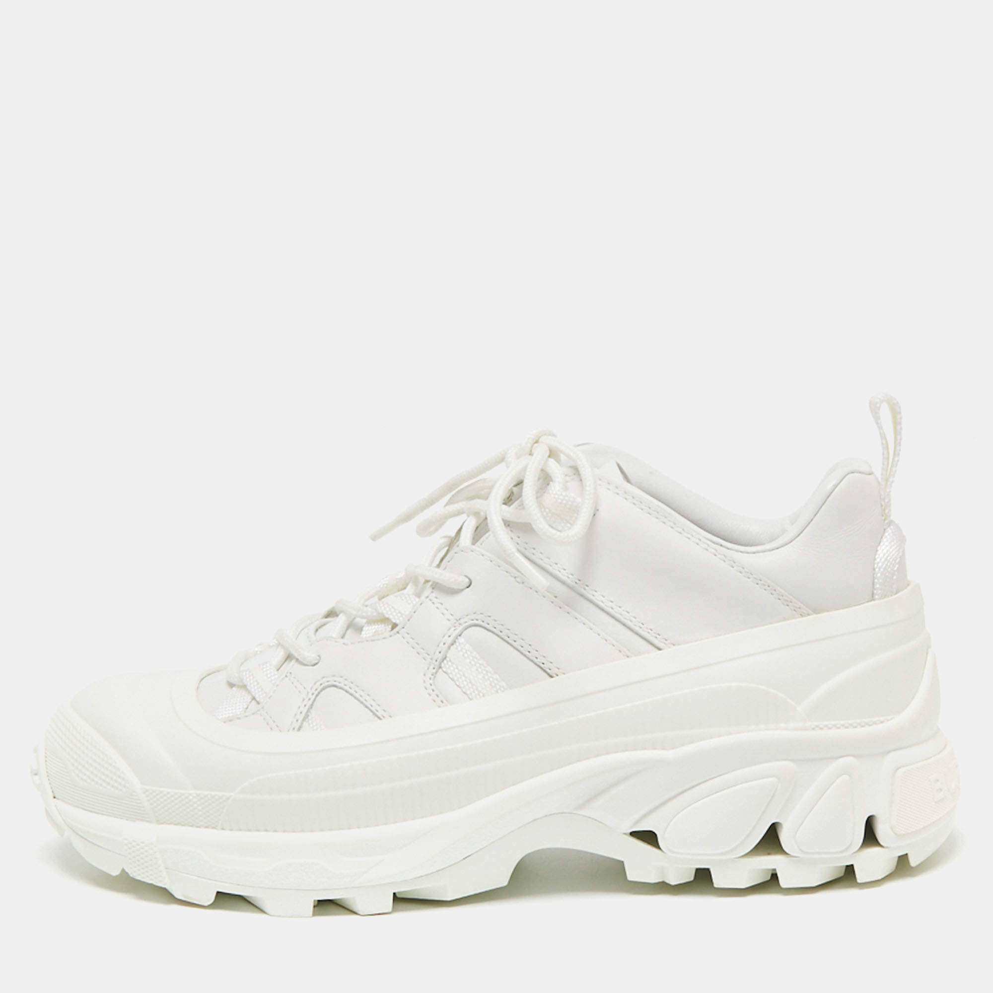 Pre Owned Burberry White Leather and Rubber Arthur Low-Top Sneakers Size 40