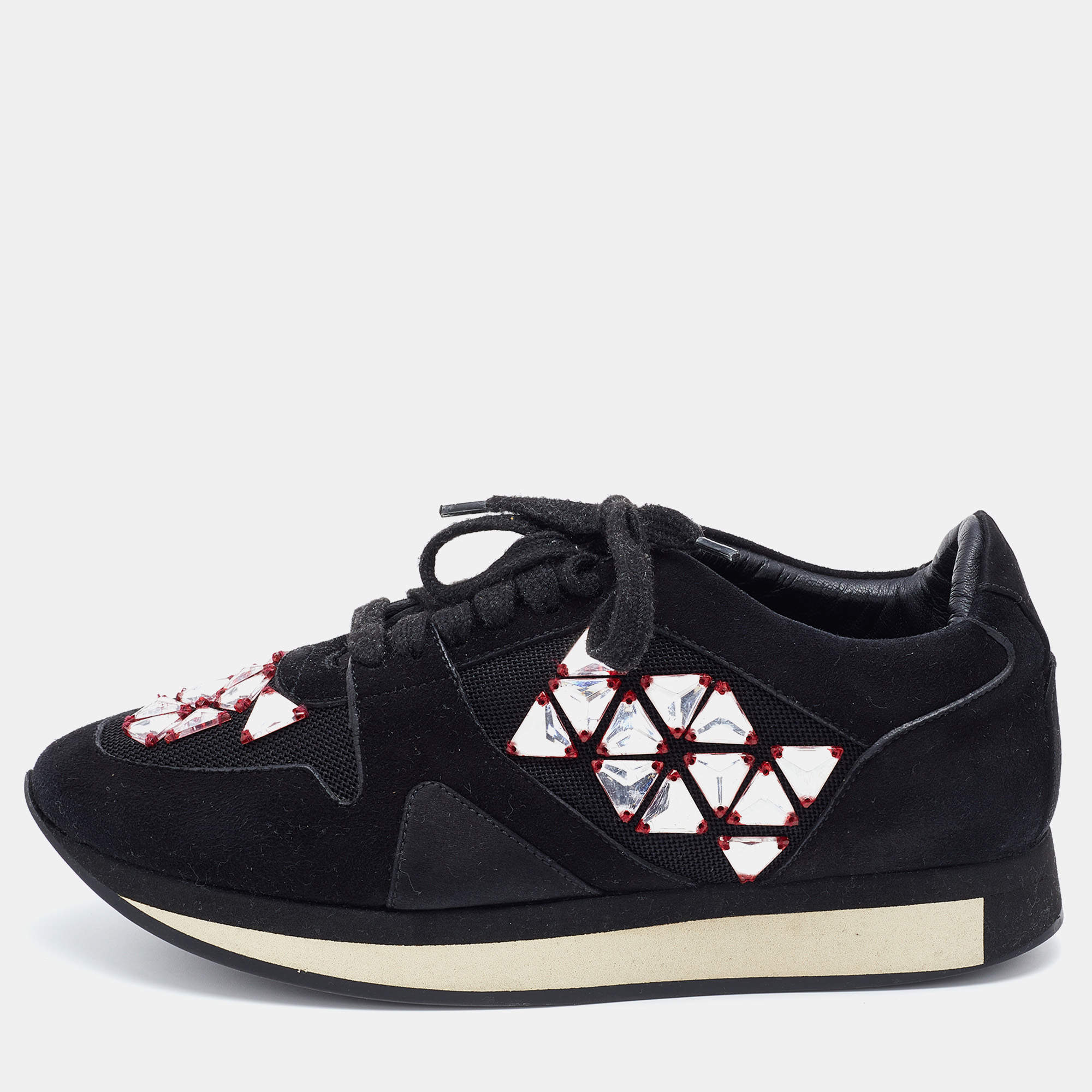 Pre Owned حذاء رياضي بربري منخفض من أعلى مرصع ساتان وسويدي عنابي مقاس 38