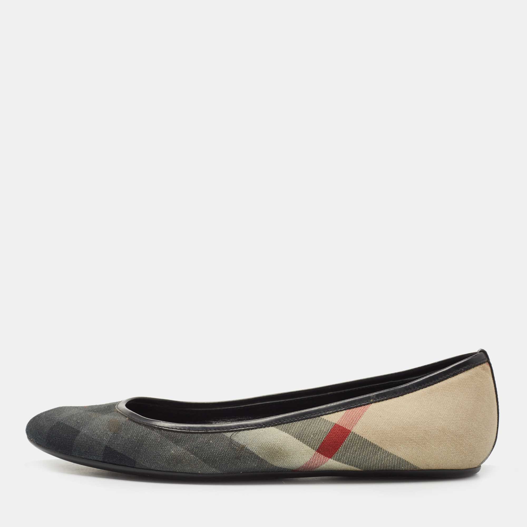 مملوكة مسبقًا Burberry Beige/Black Canvas House Check Ballet Flats Size 40
