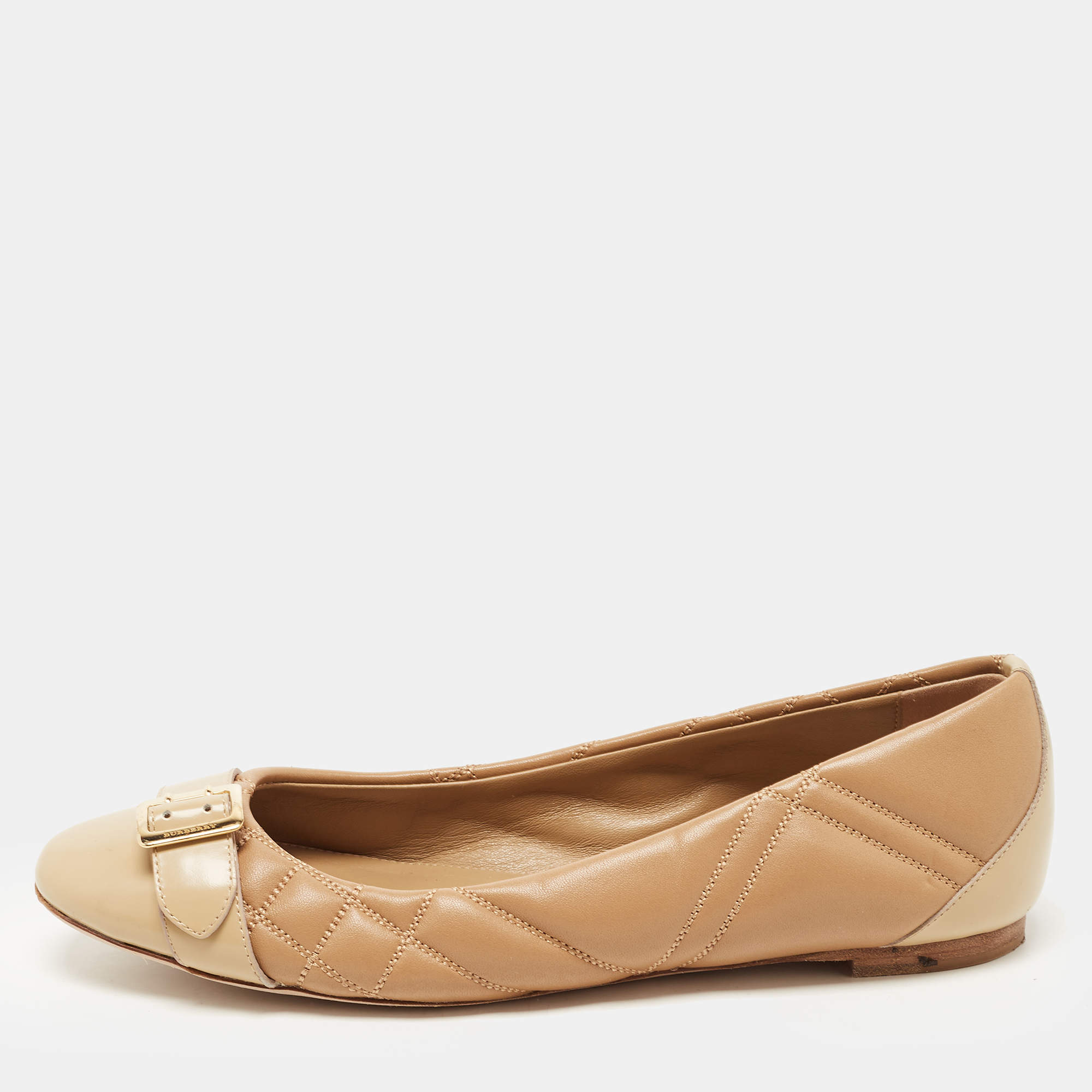 Pre Owned Burberry Two Tone Quilted Leather Buckle Ballet Flats Size 37.5