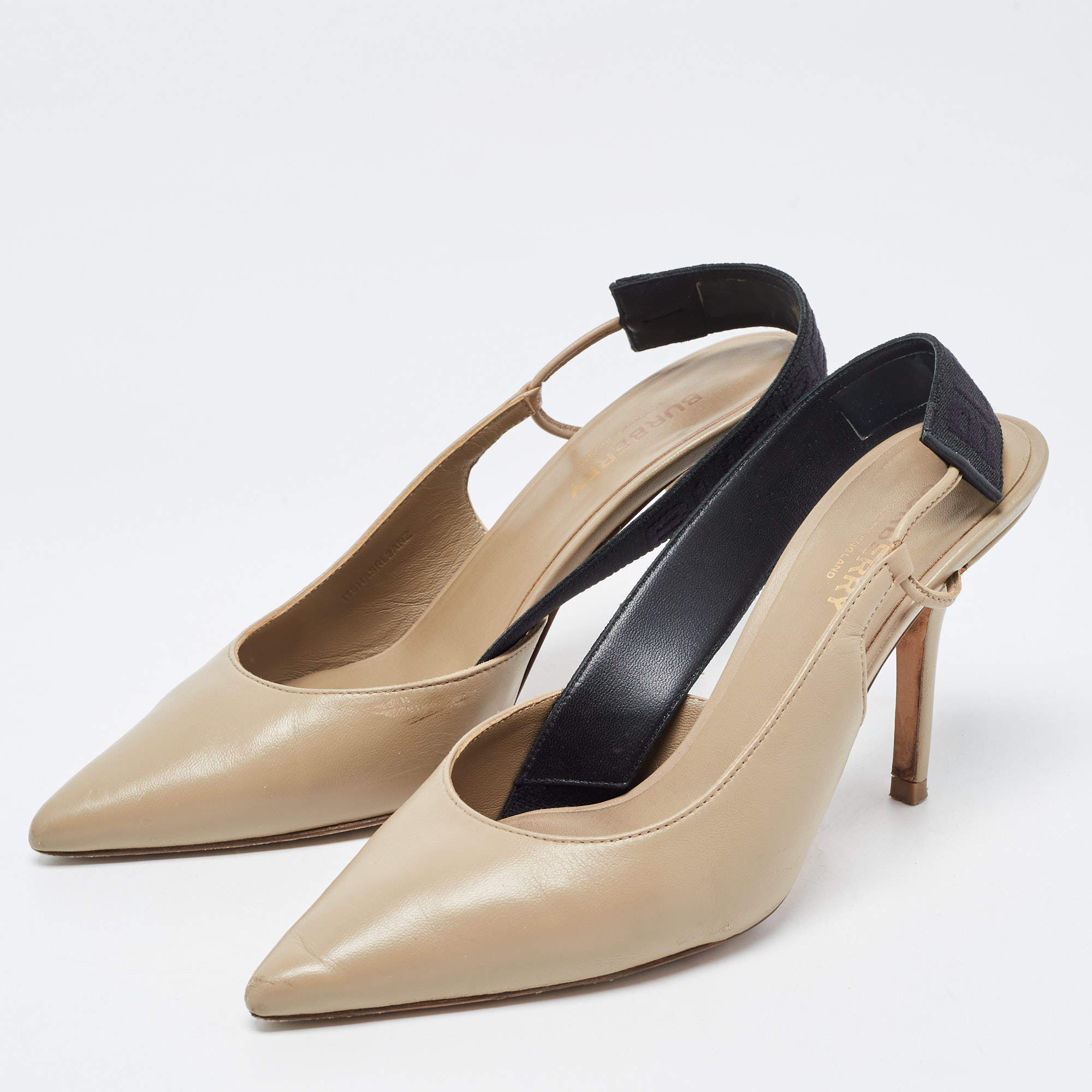 Burberry hot sale slingback pumps