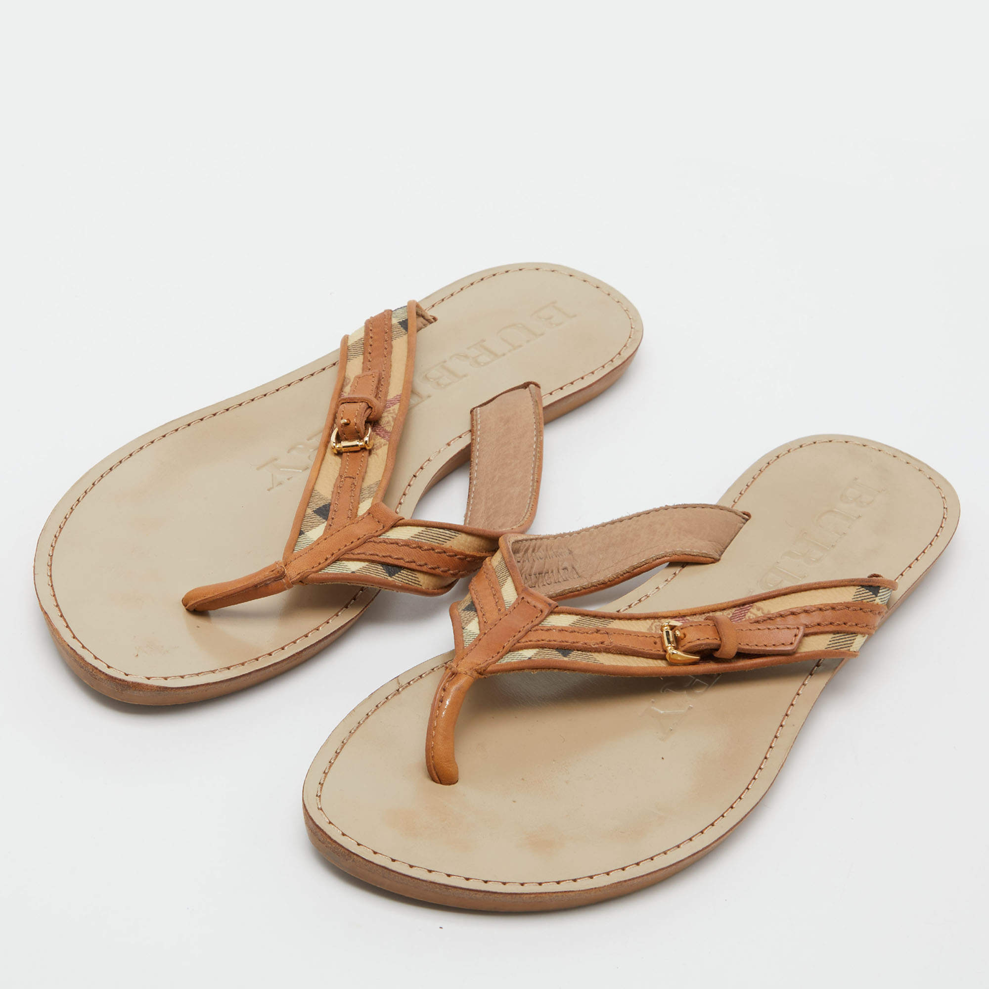 Thong burberry cheap flip flop