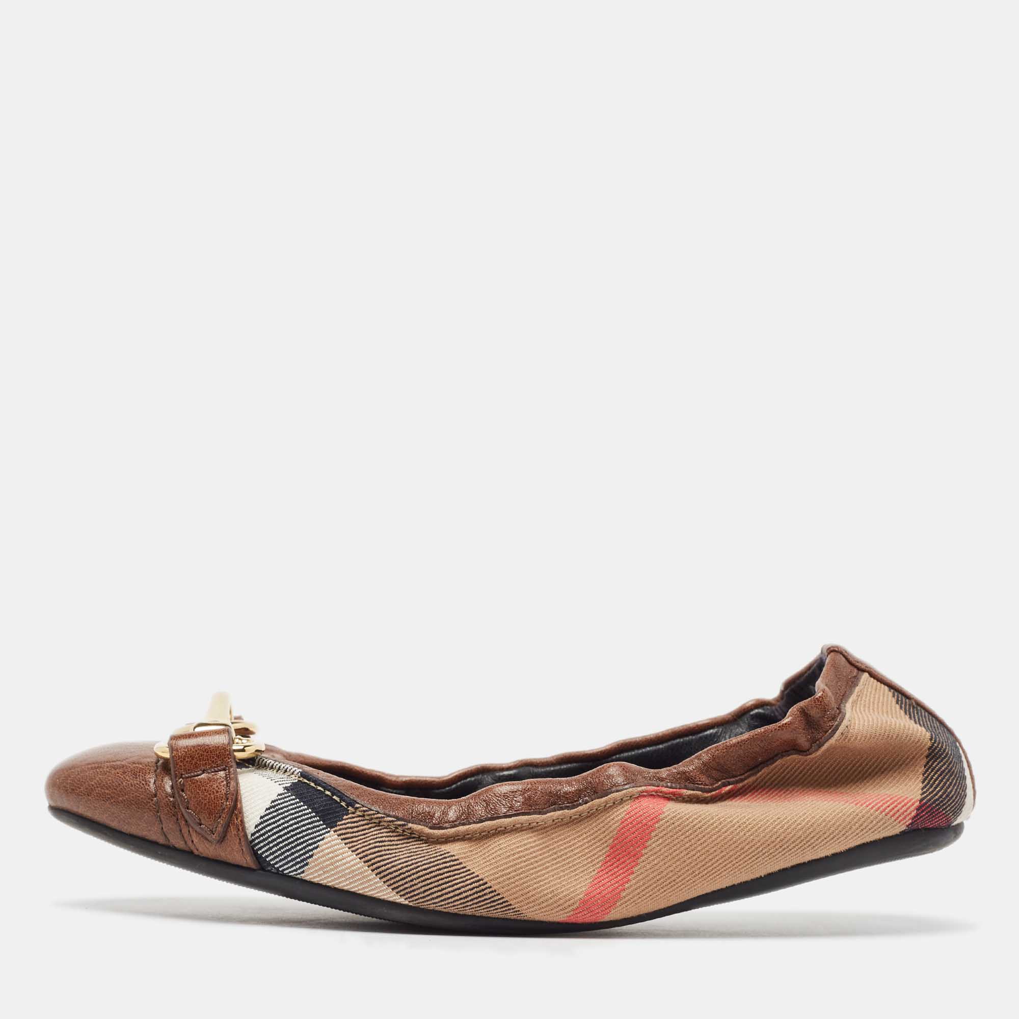 Burberry Brown Nova Check Canvas and Leather Scrunch Ballet Flats Size 35.5