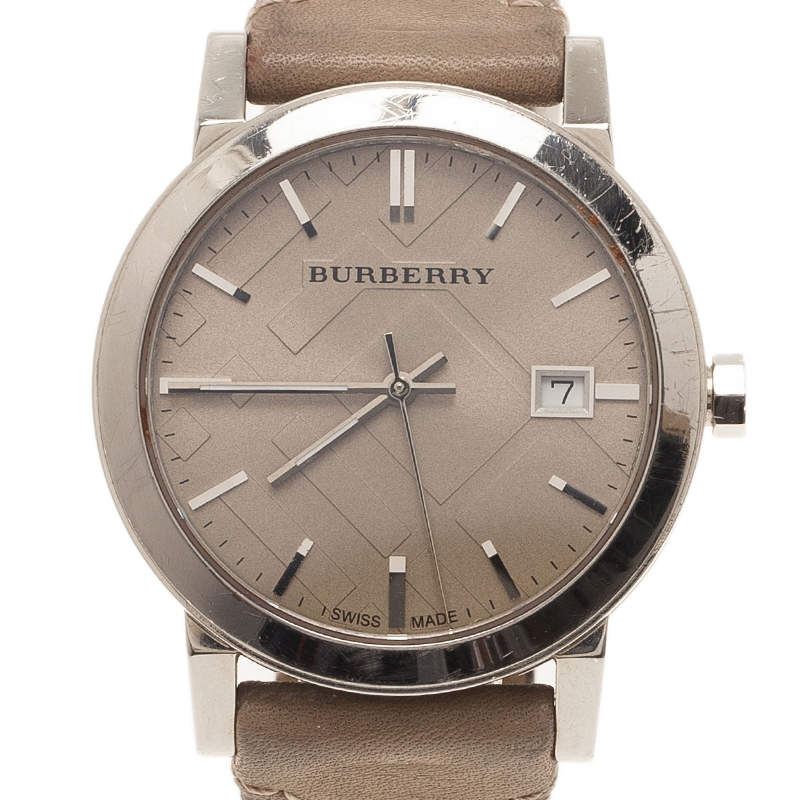 Pre Owned Burberry Cream Stainless Steel Heymarket Women's Wristwatch 38MM