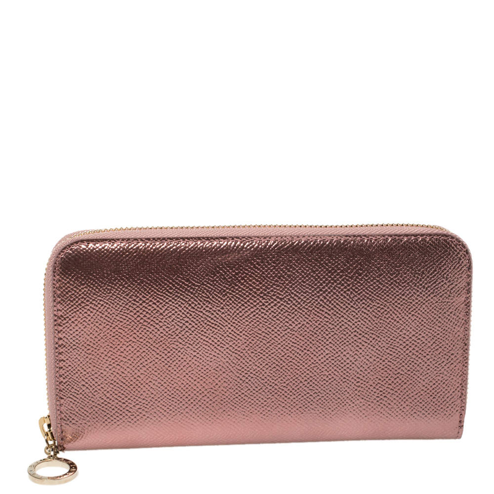 Pre Owned Bvlgari Metallic Pink Leather Zip Around Wallet