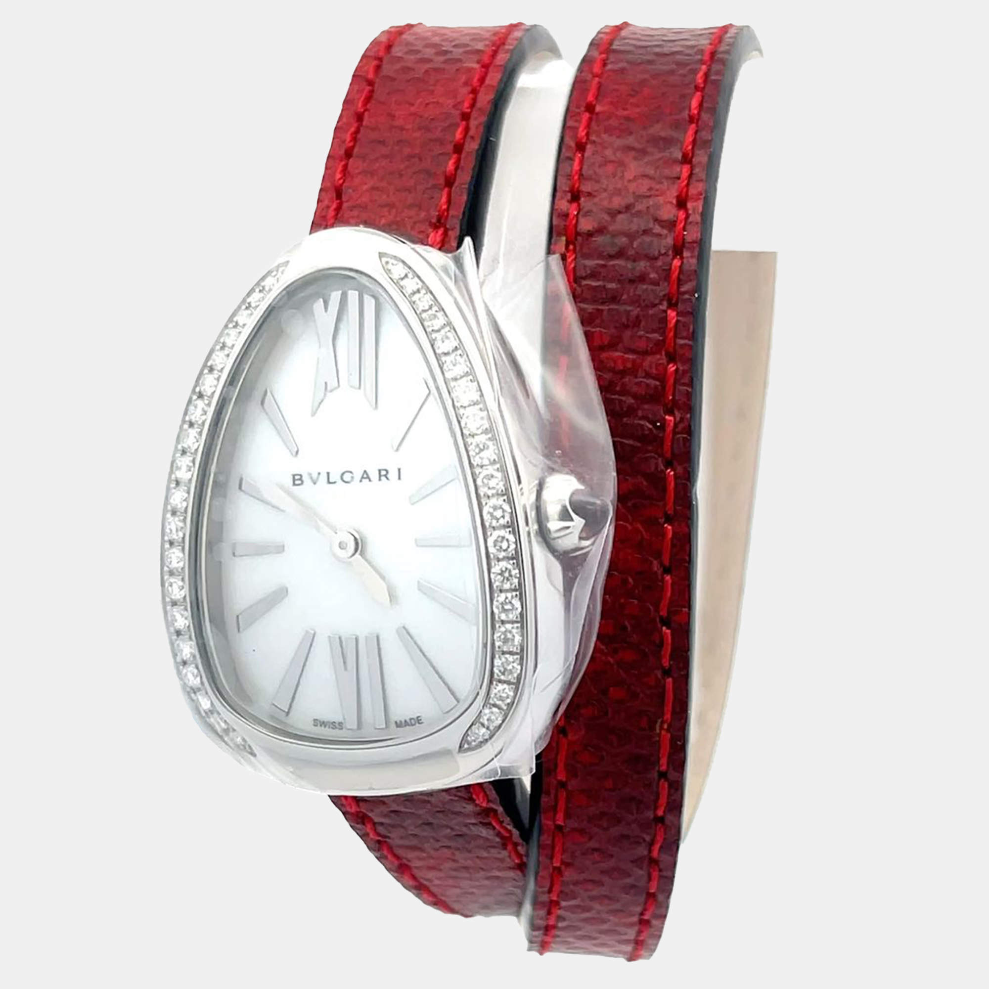 Pre Owned Bvlgari Serpenti 102920 Quartz Mother of Pearl Stainless Steel Women’s Wristwatch 27 mm