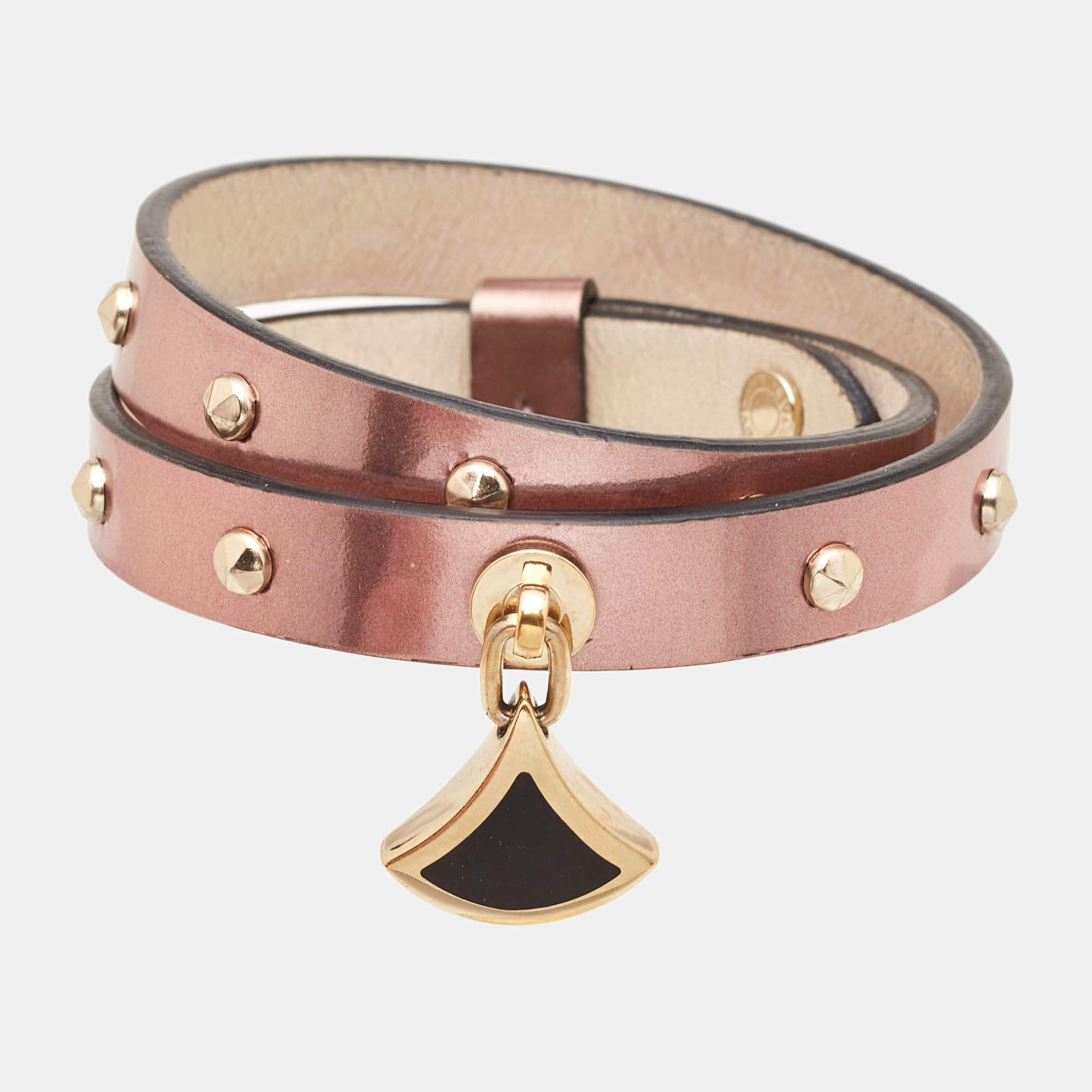 Pre Owned Bvlgari Divas' Dream Metallic Studded Leather Double Wrap Bracelet