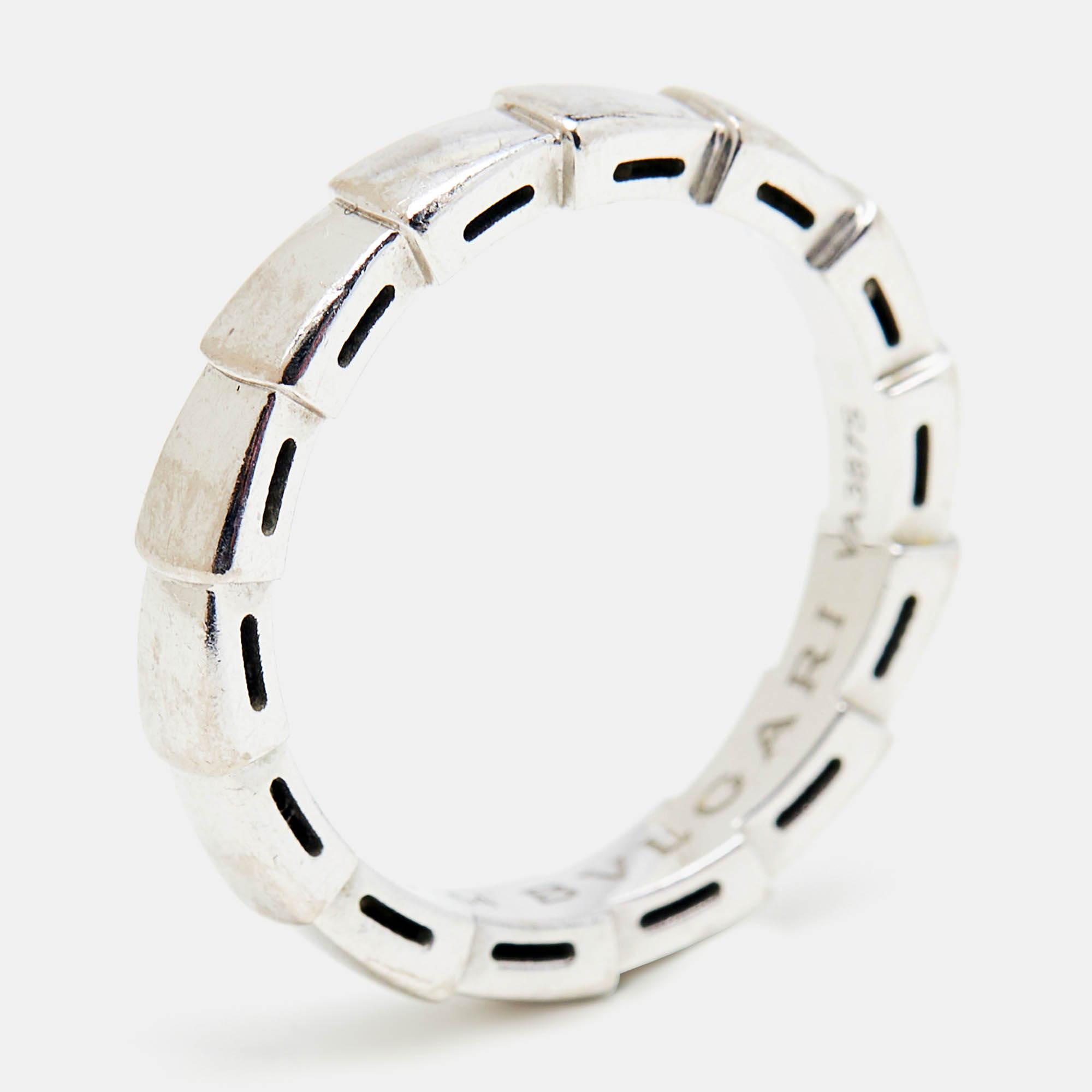 Pre Owned Bvlgari Serpenti Viper18k White Gold Ring Size 54