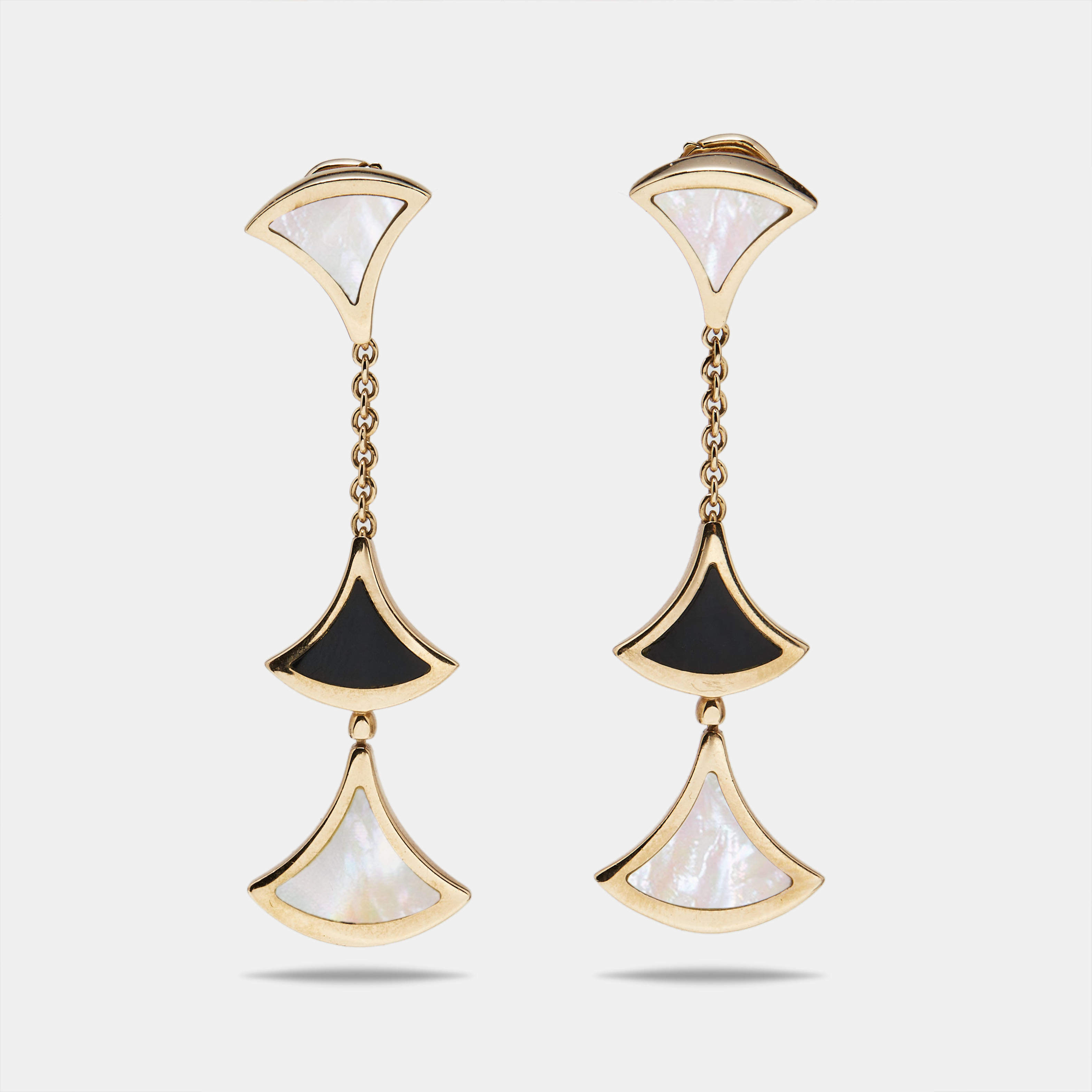 Bvlgari Divas' Dream Onyx Mother of Pearl 18k Rose Gold Dangle Earrings