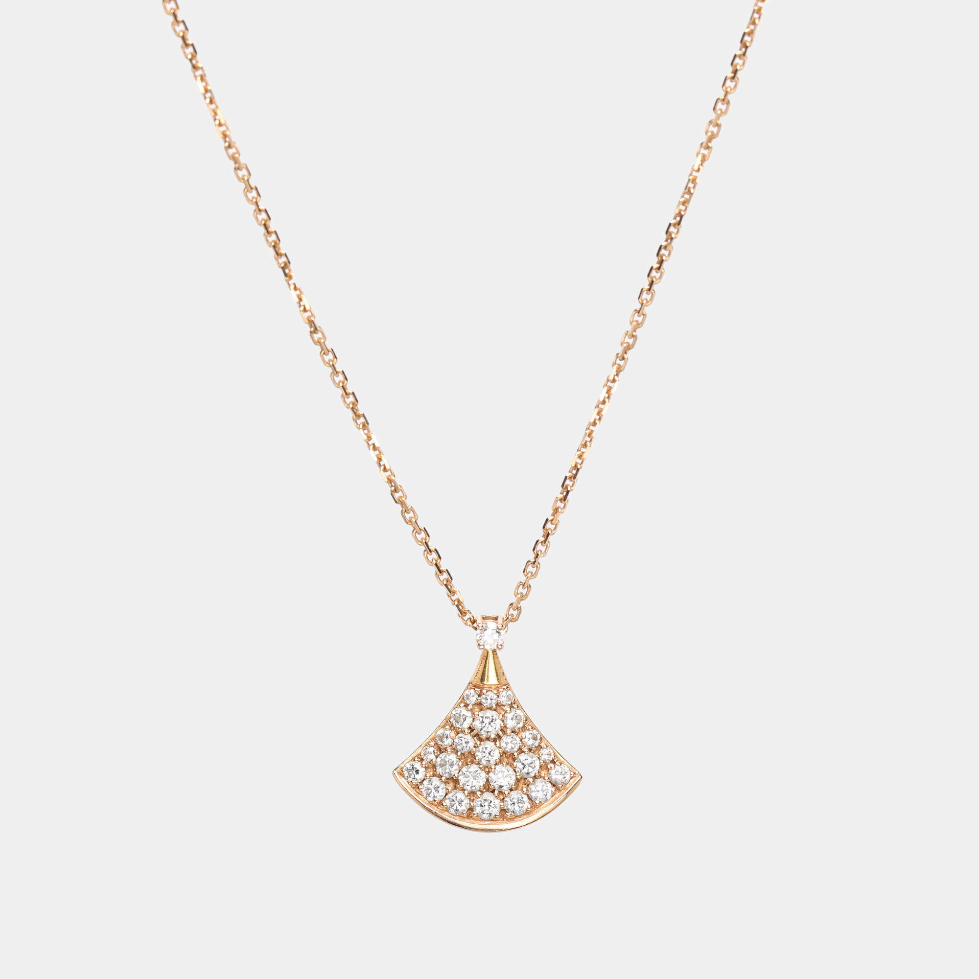 Pre Owned Bvlgari Divas' Dream Diamonds 18k Yellow Gold Necklace